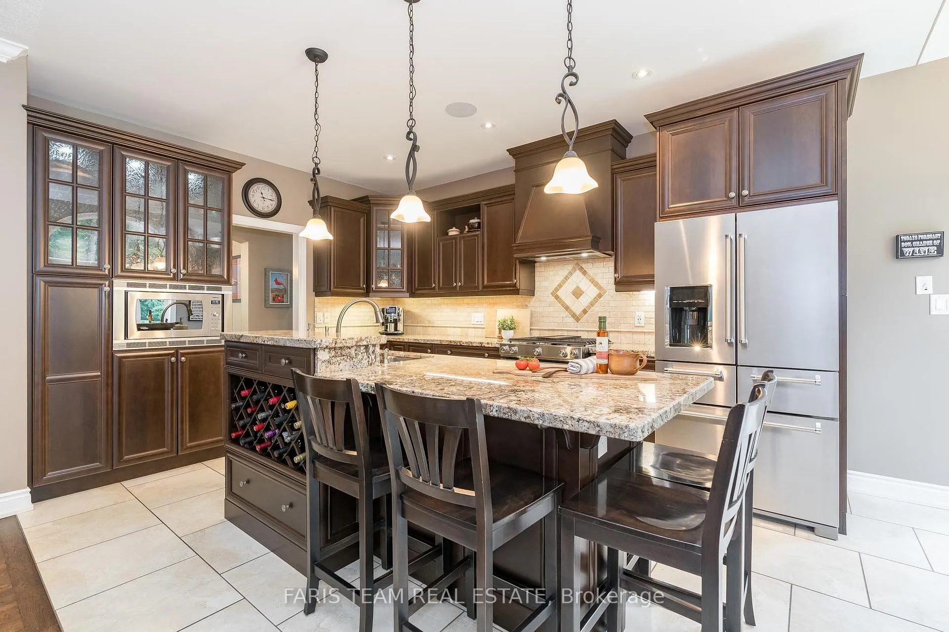 Photo 6 of 16 Boothby Crescent, Springwater, Minesing — HOMEH