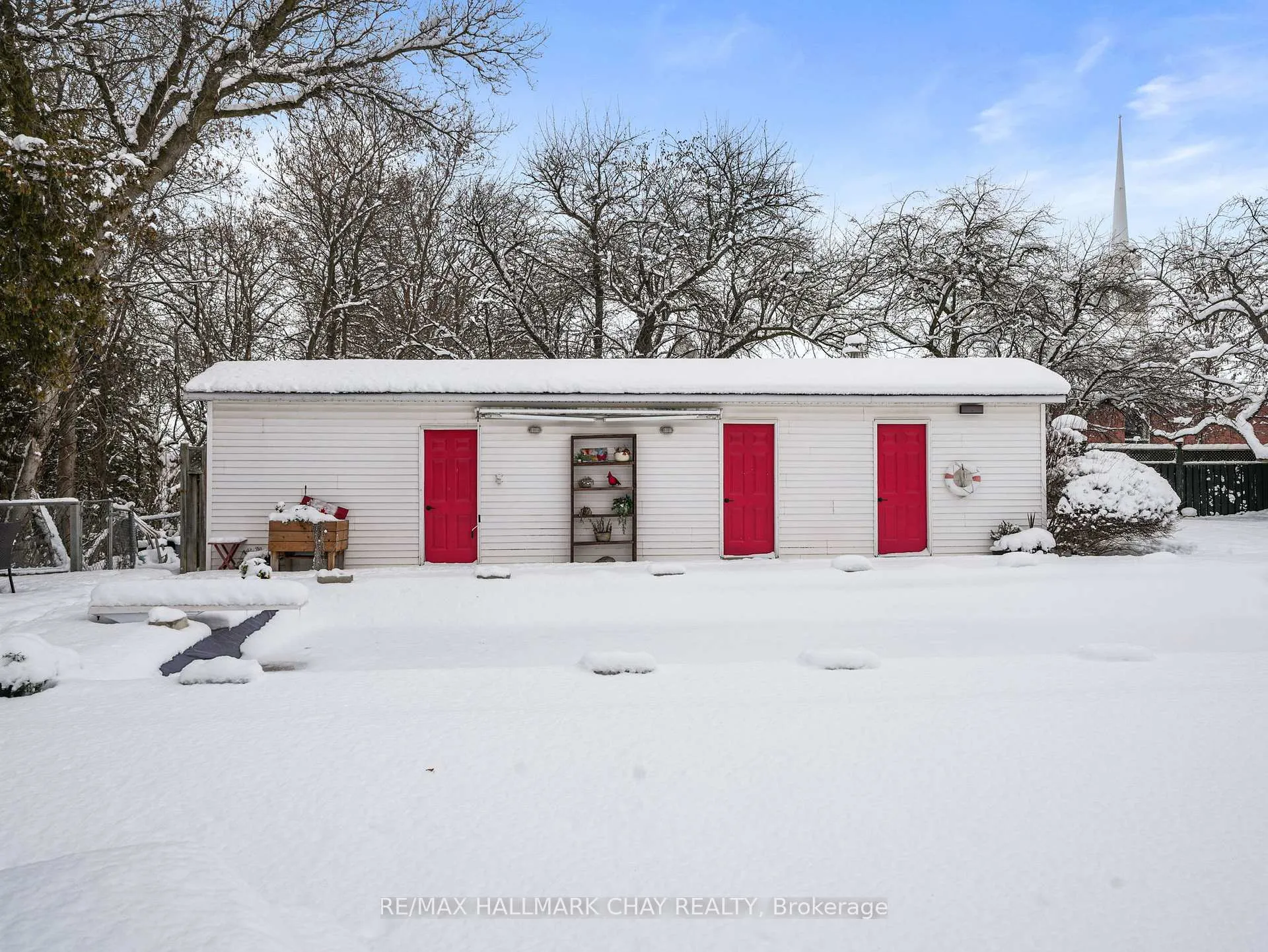 Photo 36 of 636 Victoria Street E, New Tecumseth, Rural New Tecumseth — HOMEH