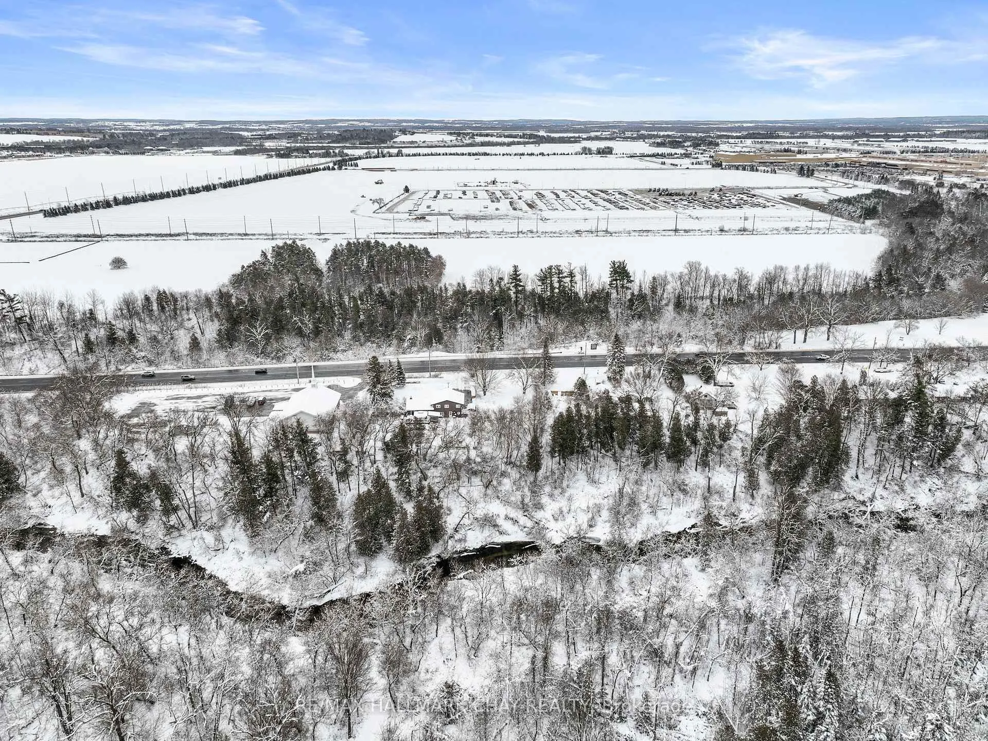 Photo 48 of 636 Victoria Street E, New Tecumseth, Rural New Tecumseth — HOMEH
