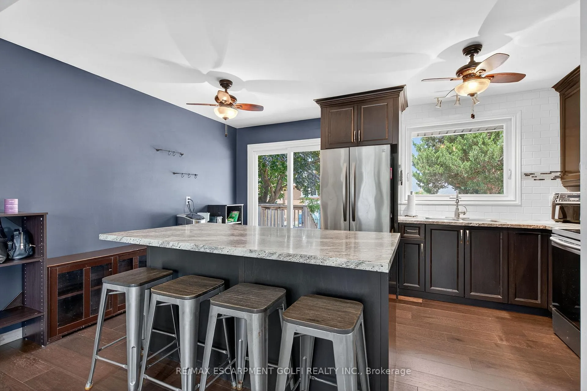 Photo 11 of 4 Harvard Avenue, Brantford — HOMEH