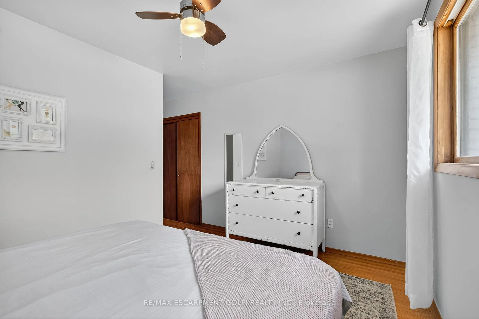 Photo 19 of 4 Harvard Avenue, Brantford — HOMEH