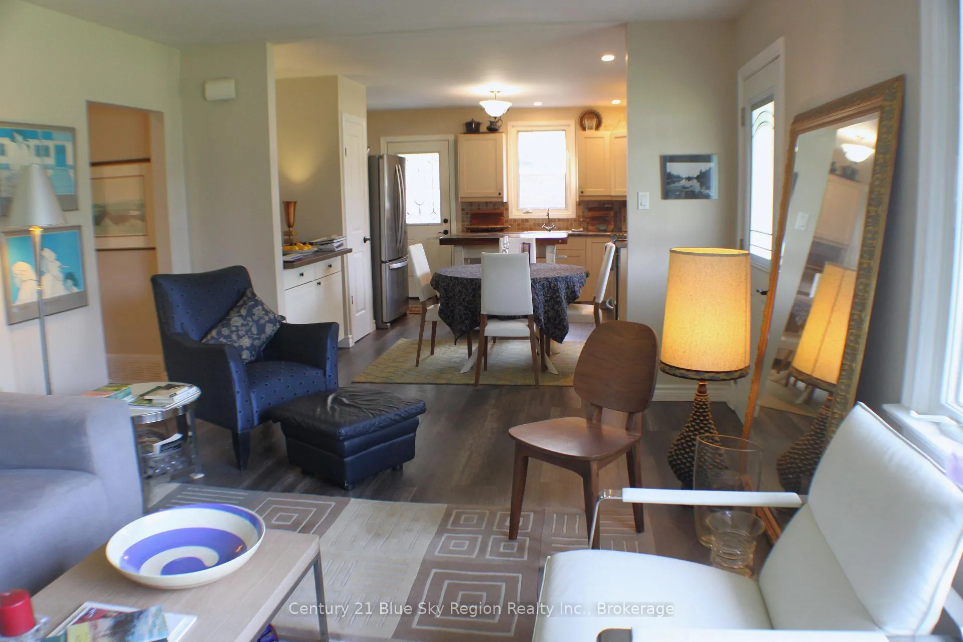 Photo 10 of 370 Elm Street, Powassan — HOMEH