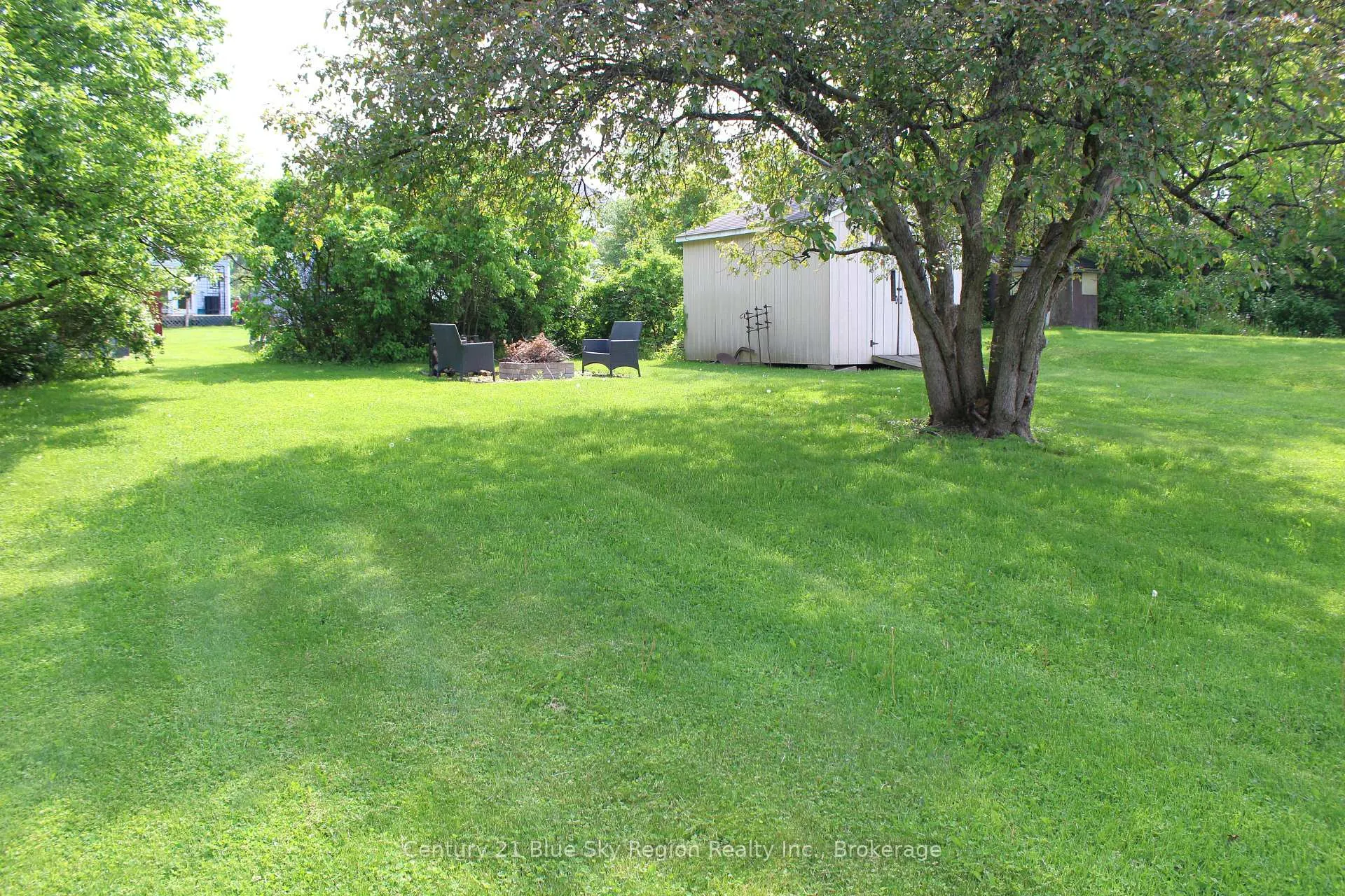 Photo 23 of 370 Elm Street, Powassan — HOMEH