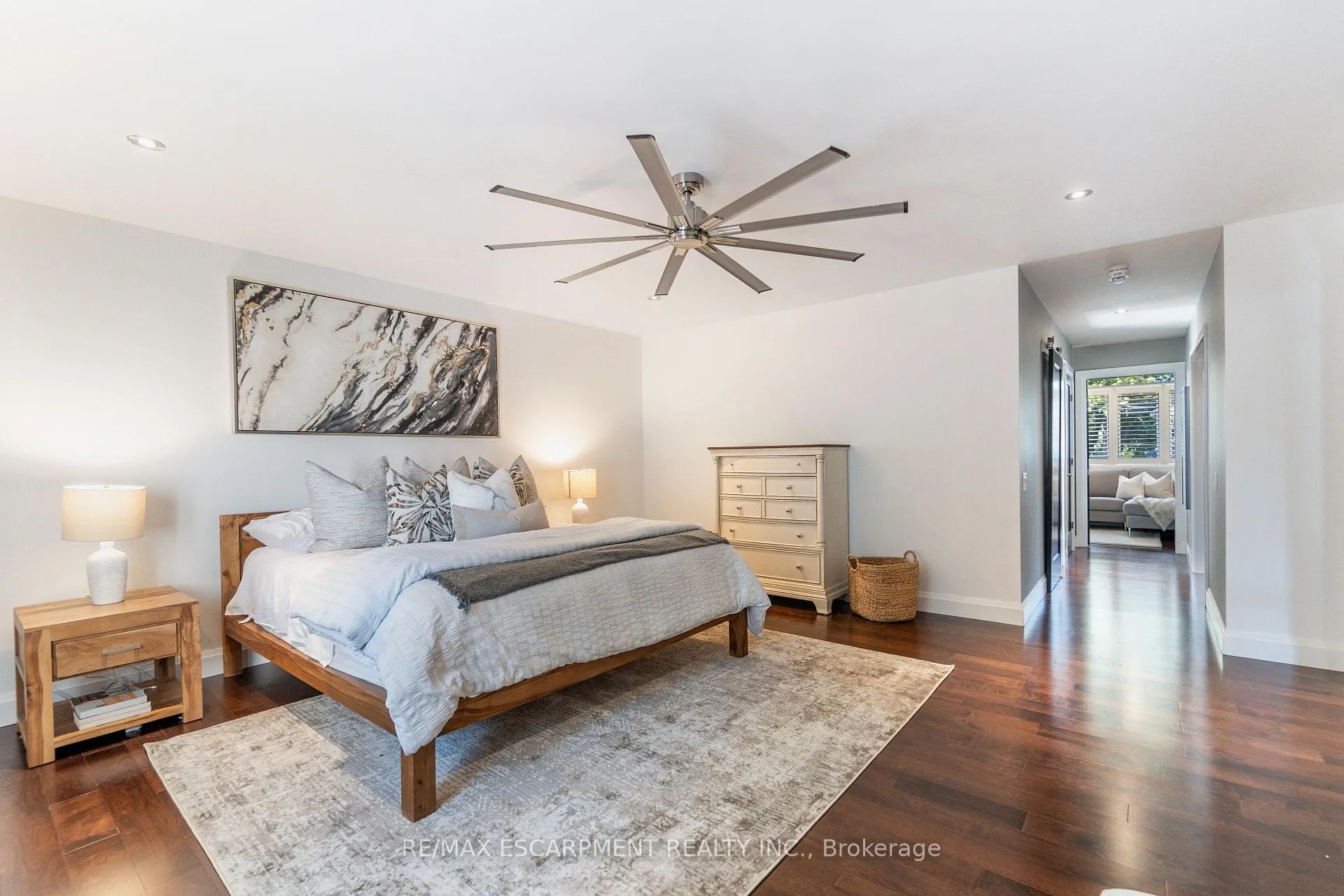 Photo 18 of 169 Orchard Drive, Hamilton, Ancaster — HOMEH