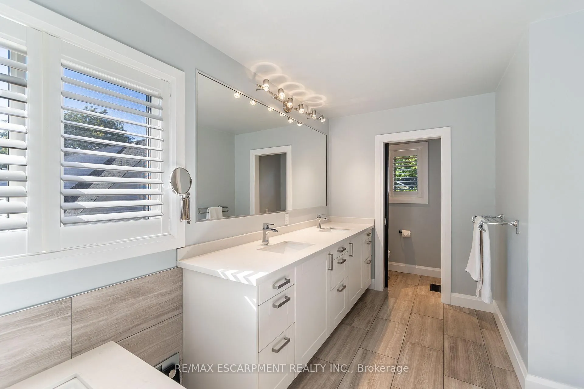 Photo 21 of 169 Orchard Drive, Hamilton, Ancaster — HOMEH