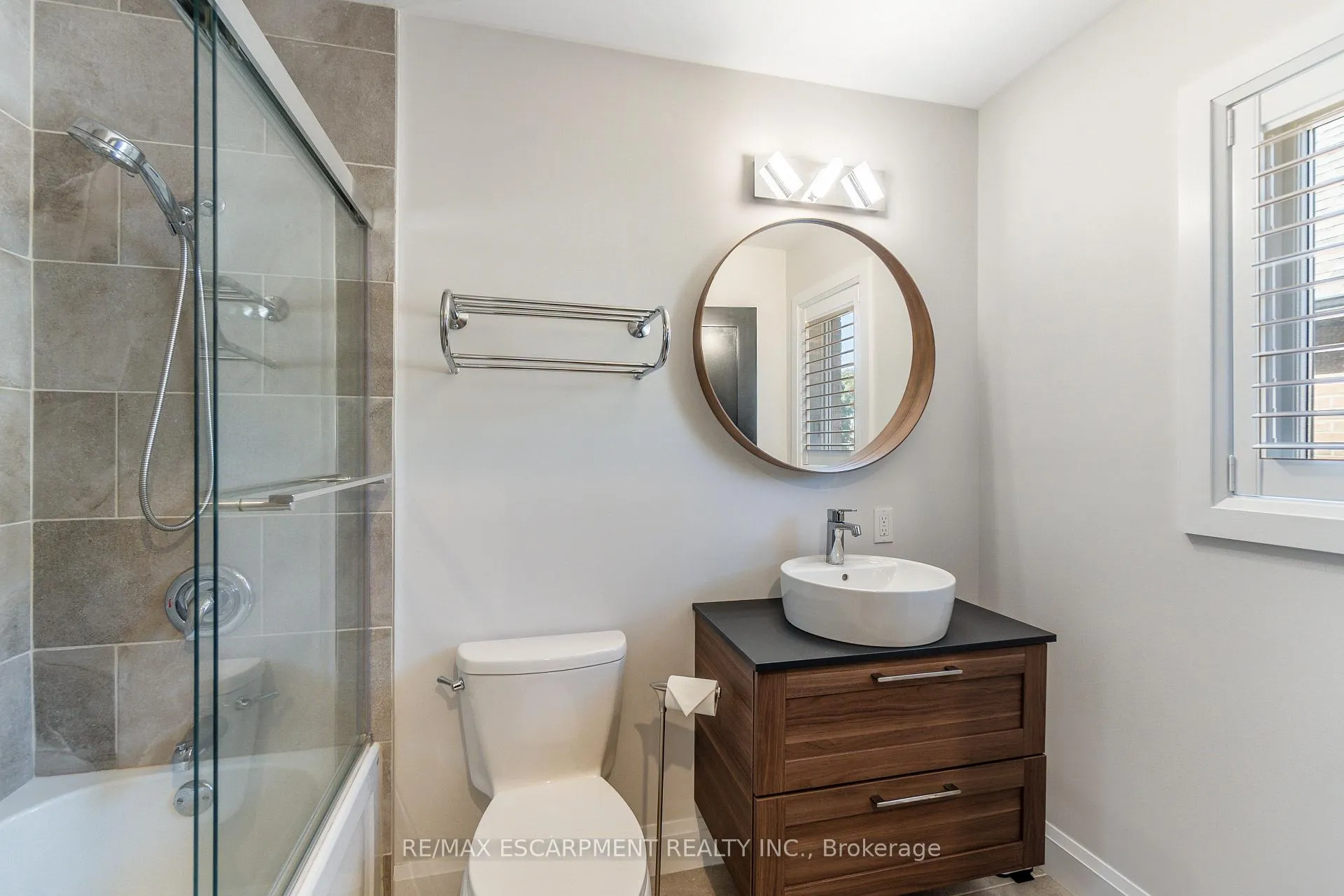 Photo 27 of 169 Orchard Drive, Hamilton, Ancaster — HOMEH