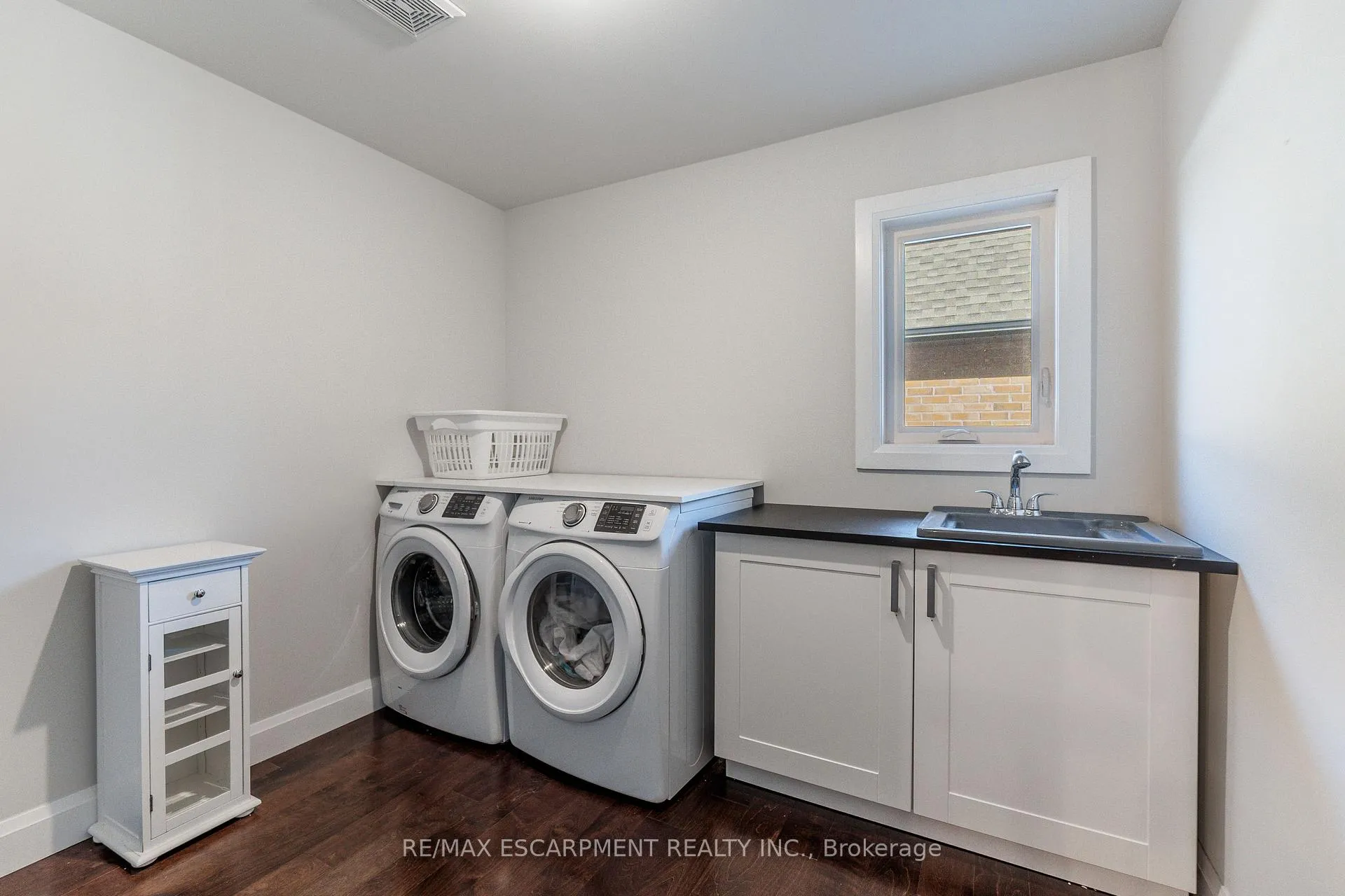 Photo 33 of 169 Orchard Drive, Hamilton, Ancaster — HOMEH