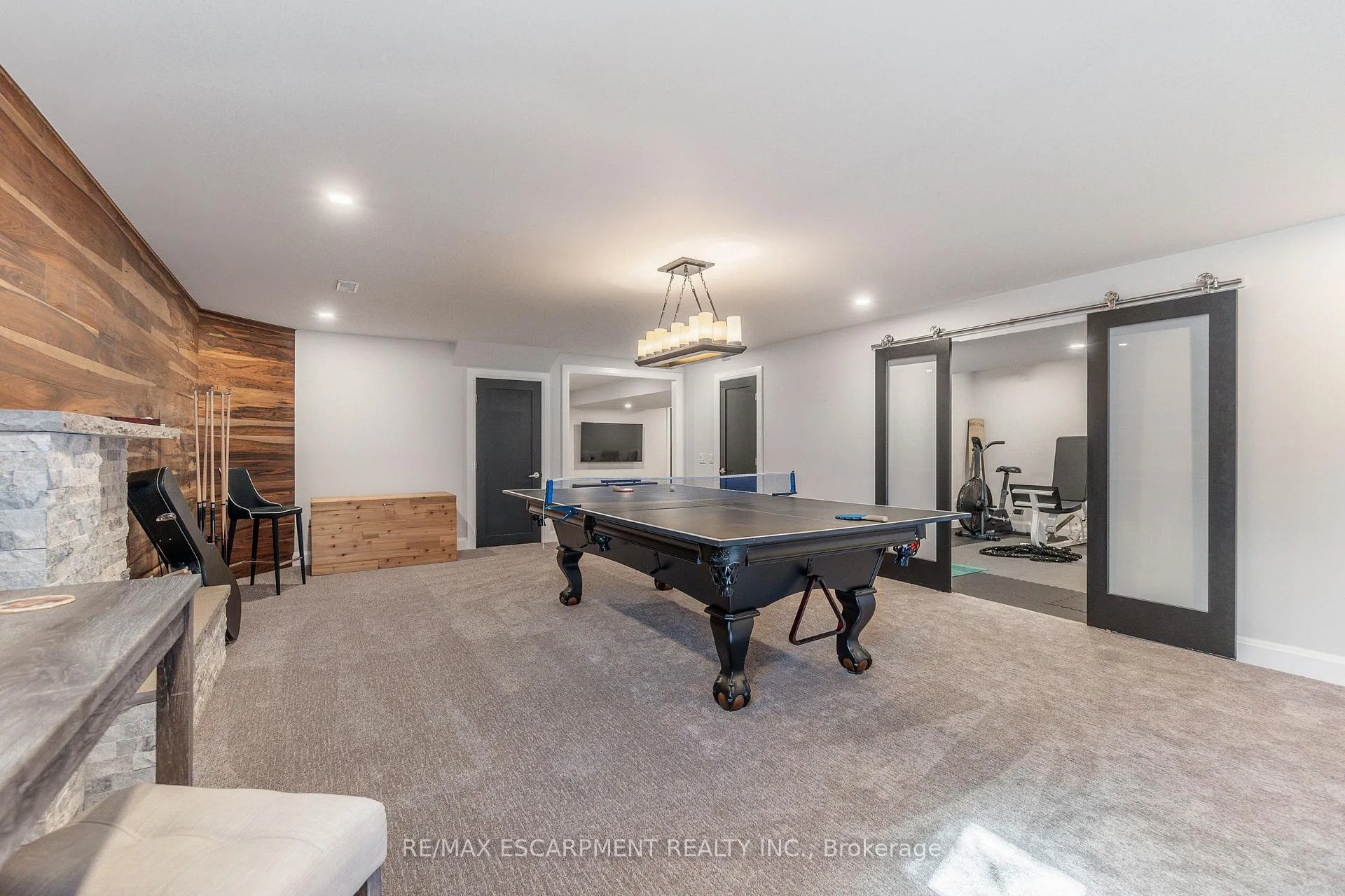 Photo 37 of 169 Orchard Drive, Hamilton, Ancaster — HOMEH