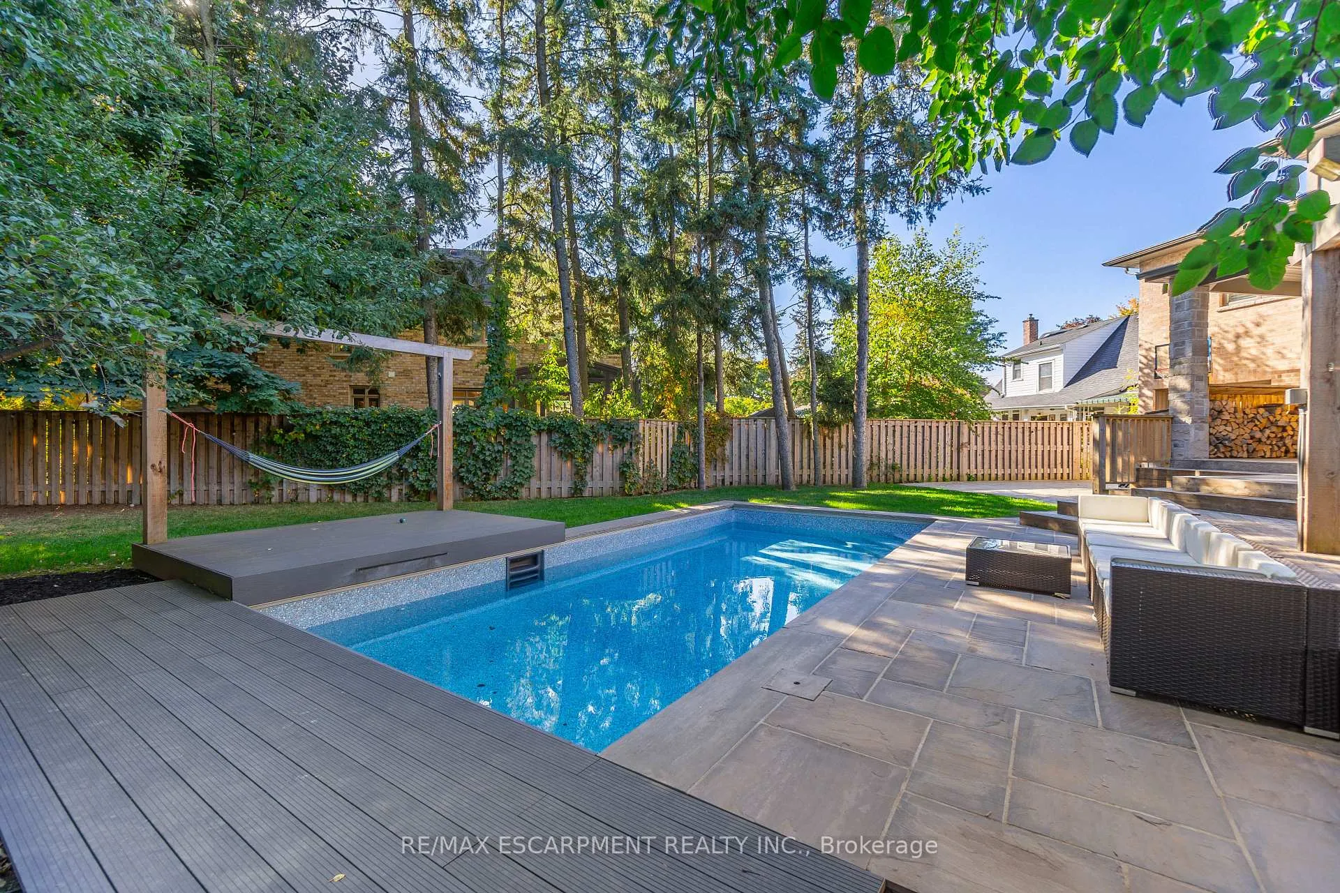 Photo 44 of 169 Orchard Drive, Hamilton, Ancaster — HOMEH
