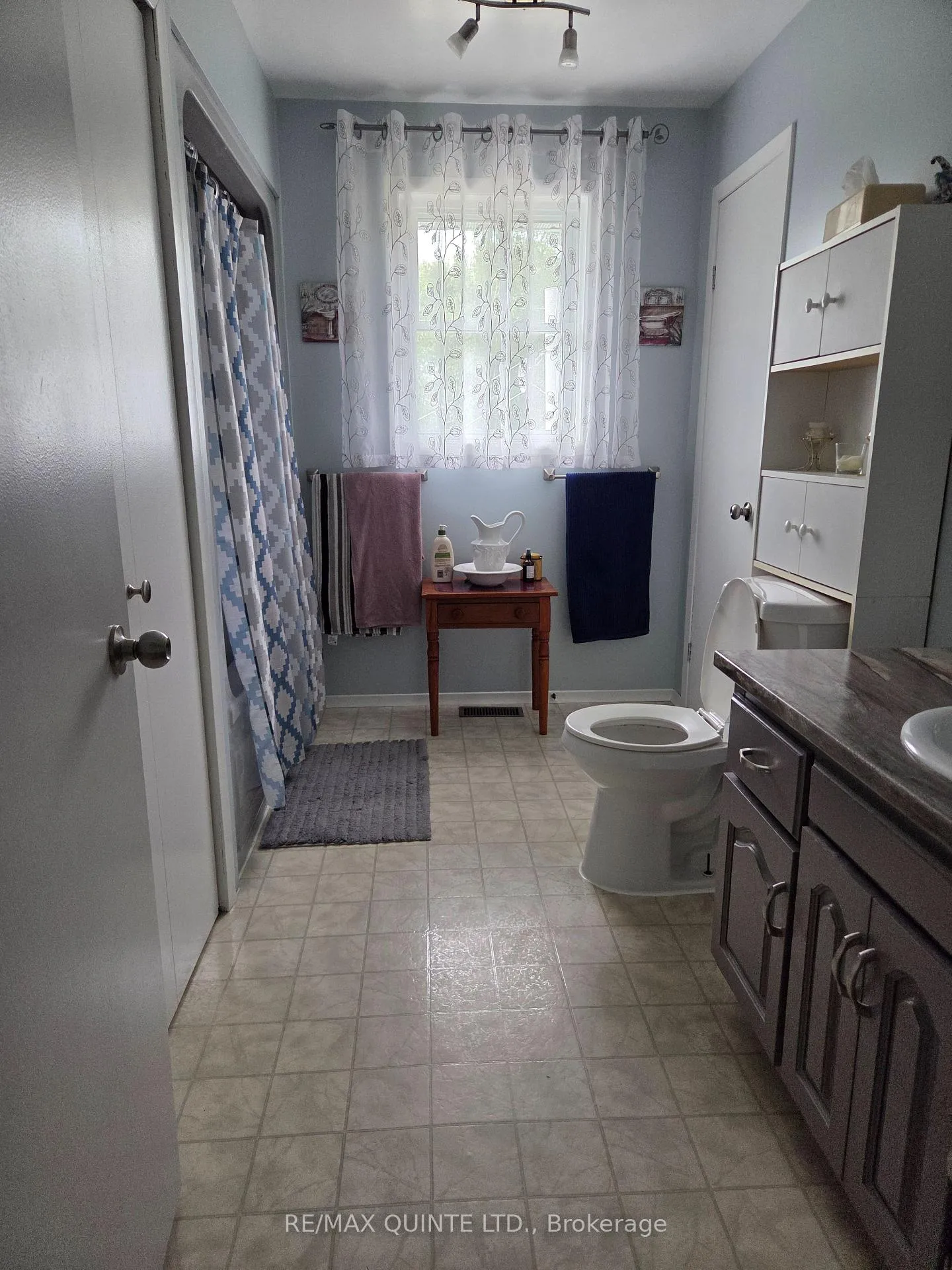 Photo 10 of 89 Johnston Road W, Tweed — HOMEH