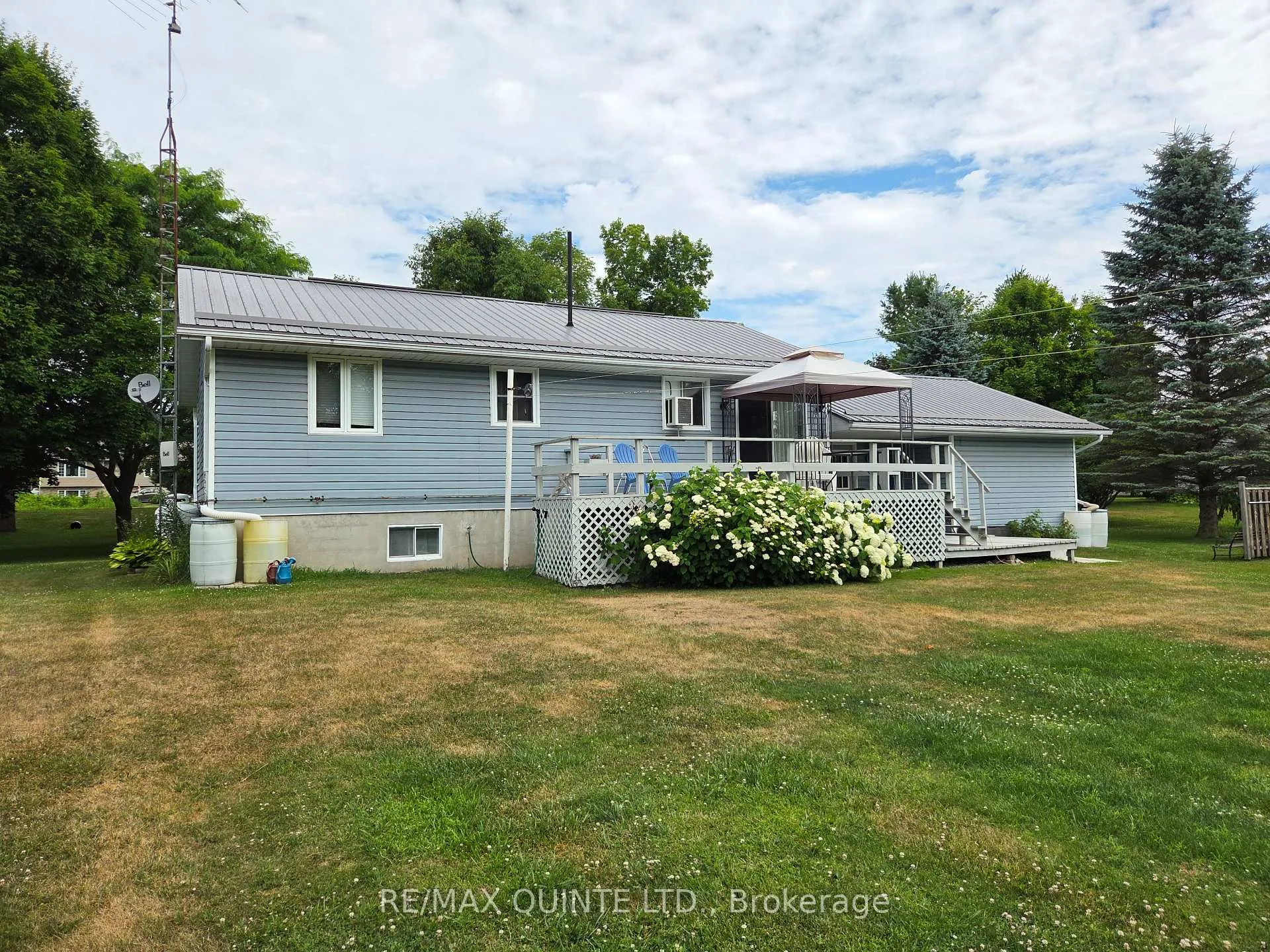 Photo 14 of 89 Johnston Road W, Tweed — HOMEH