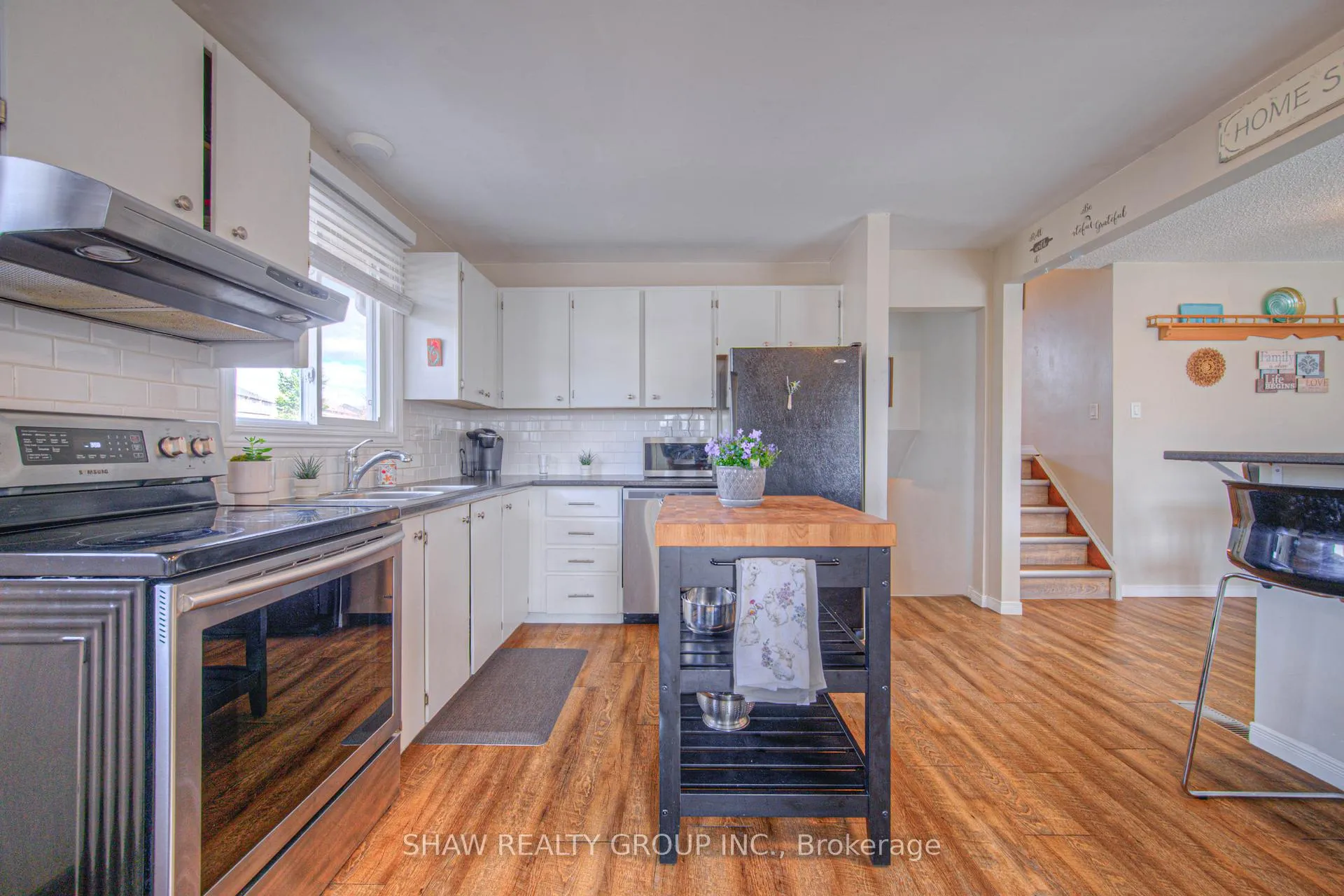 Photo 6 of 19 Sekura Place, Cambridge, Greenway-Chaplin — HOMEH