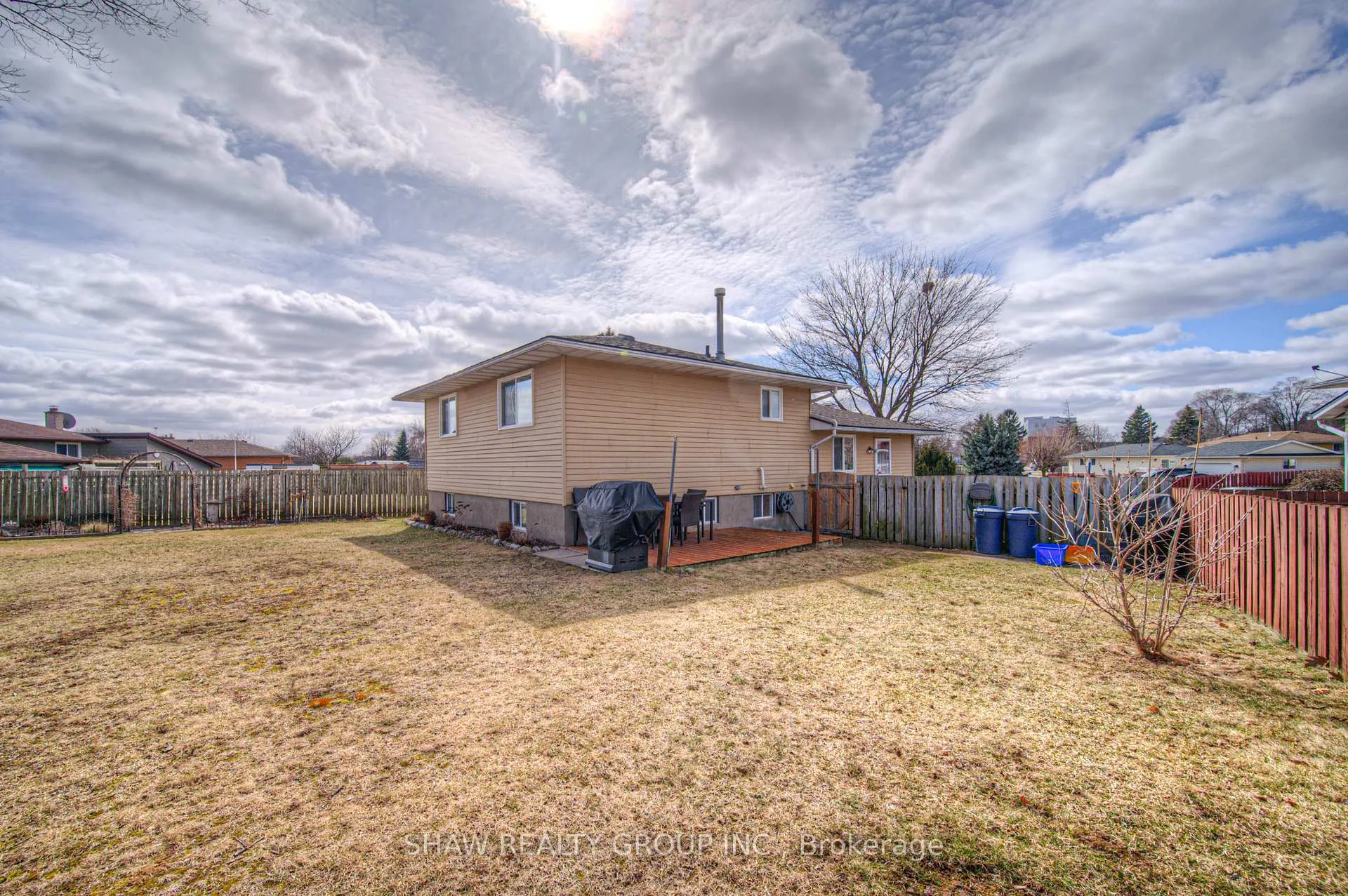 Photo 34 of 19 Sekura Place, Cambridge, Greenway-Chaplin — HOMEH