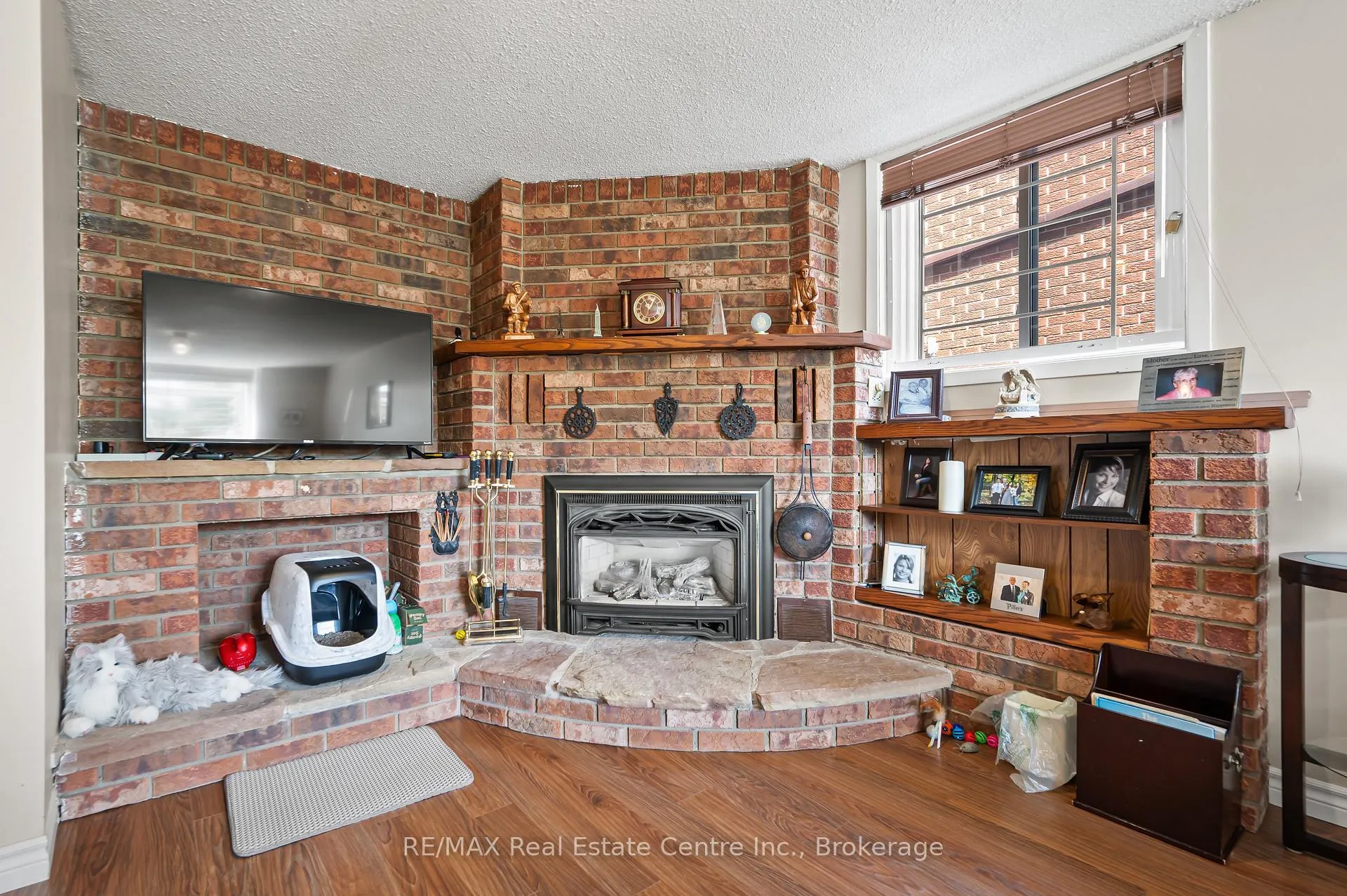 Photo 21 of 127 Toynbee Crescent, Kitchener — HOMEH