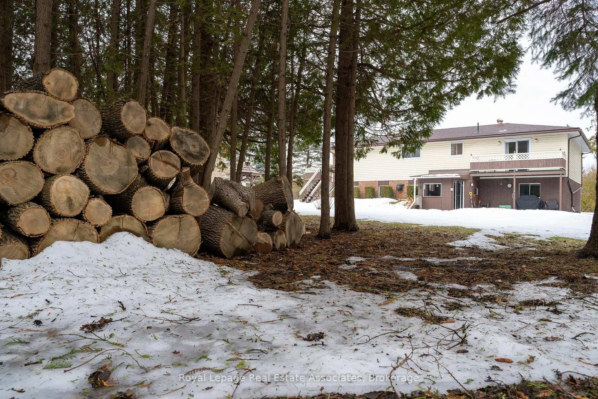 Photo 40 of 69 George Avenue, Wasaga Beach — HOMEH