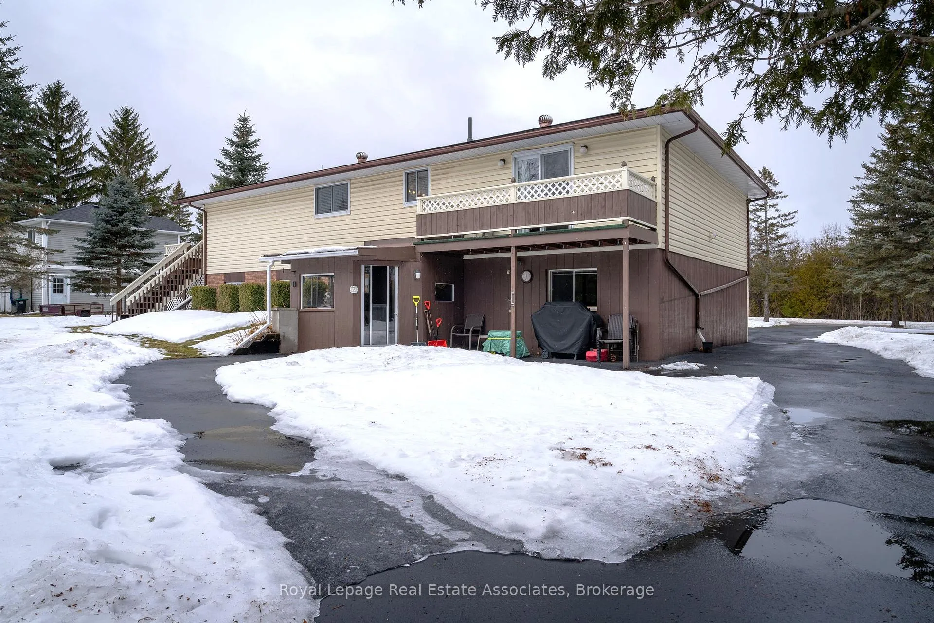 Photo 48 of 69 George Avenue, Wasaga Beach — HOMEH