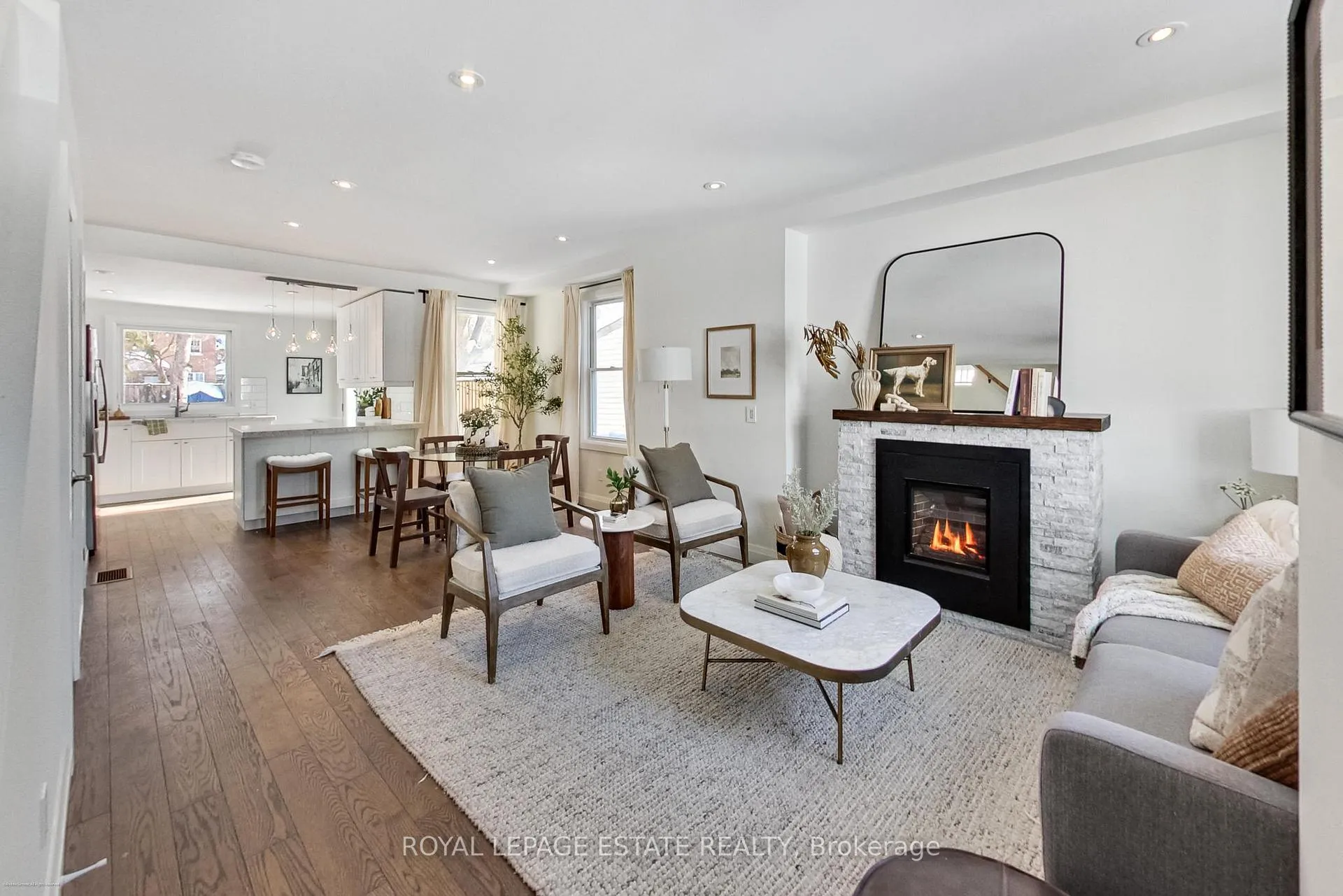 Photo 2 of 25 Coleridge Avenue, Toronto, Woodbine-Lumsden — HOMEH