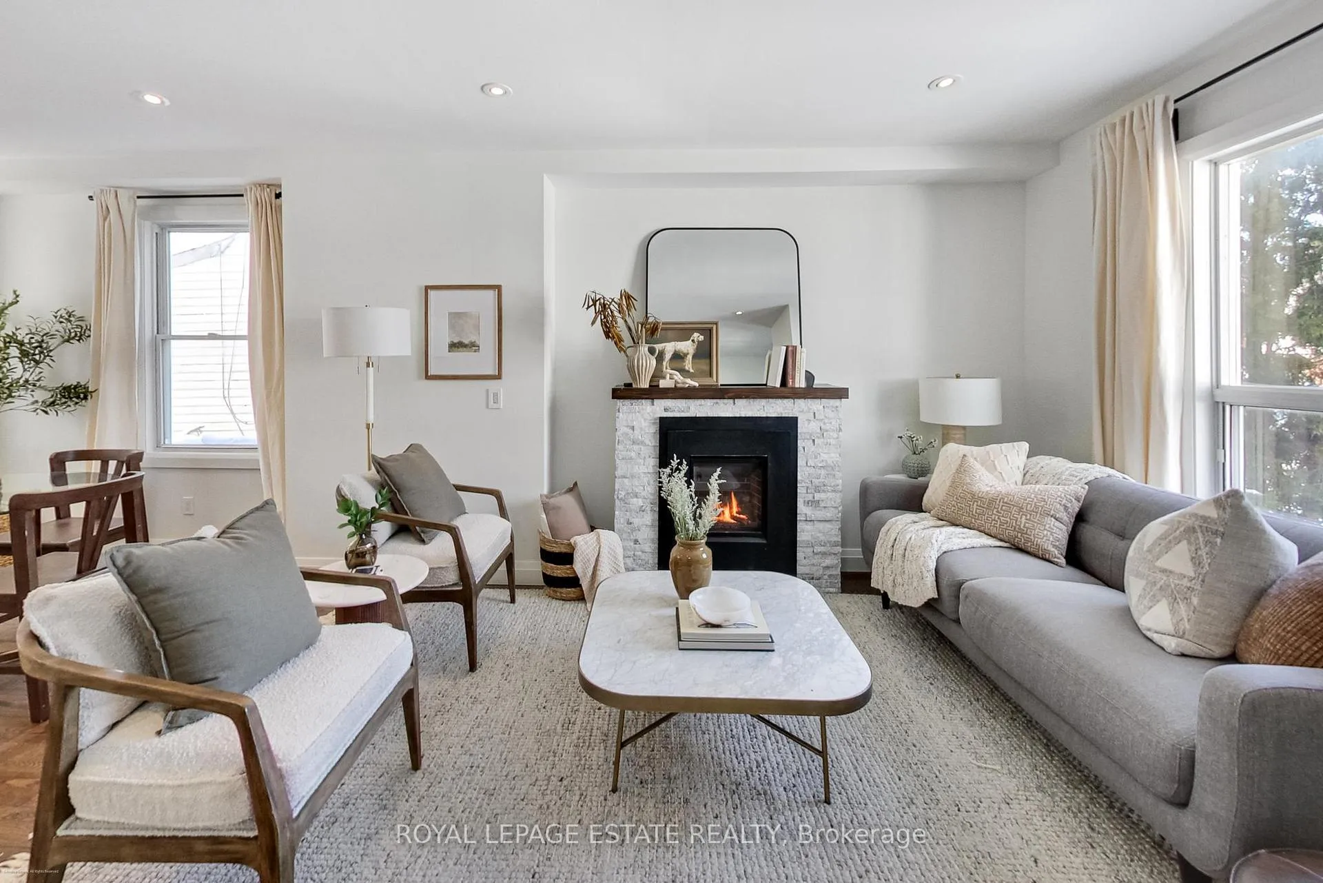 Photo 3 of 25 Coleridge Avenue, Toronto, Woodbine-Lumsden — HOMEH