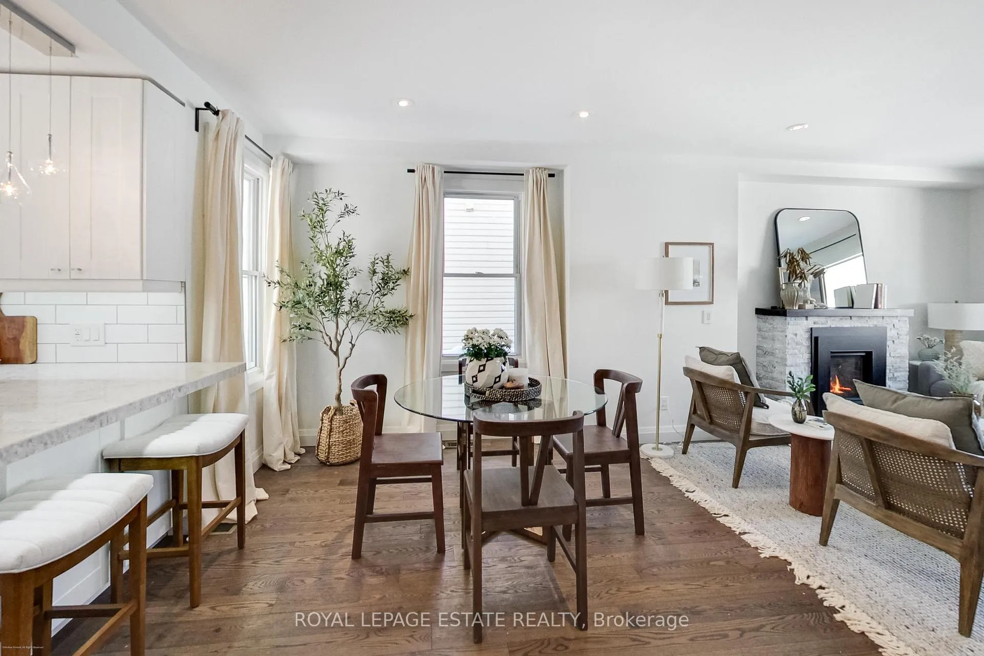Photo 8 of 25 Coleridge Avenue, Toronto, Woodbine-Lumsden — HOMEH