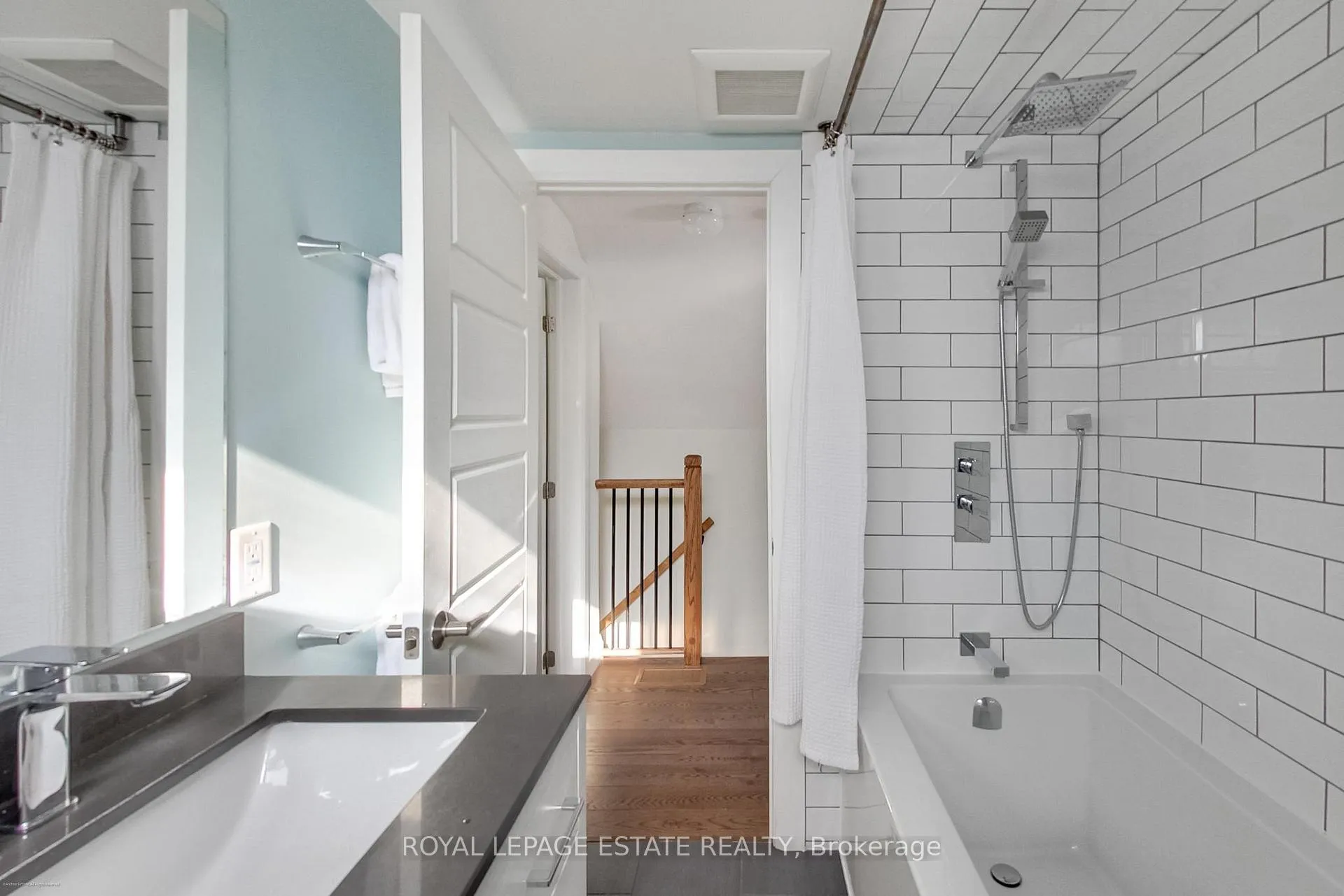 Photo 20 of 25 Coleridge Avenue, Toronto, Woodbine-Lumsden — HOMEH