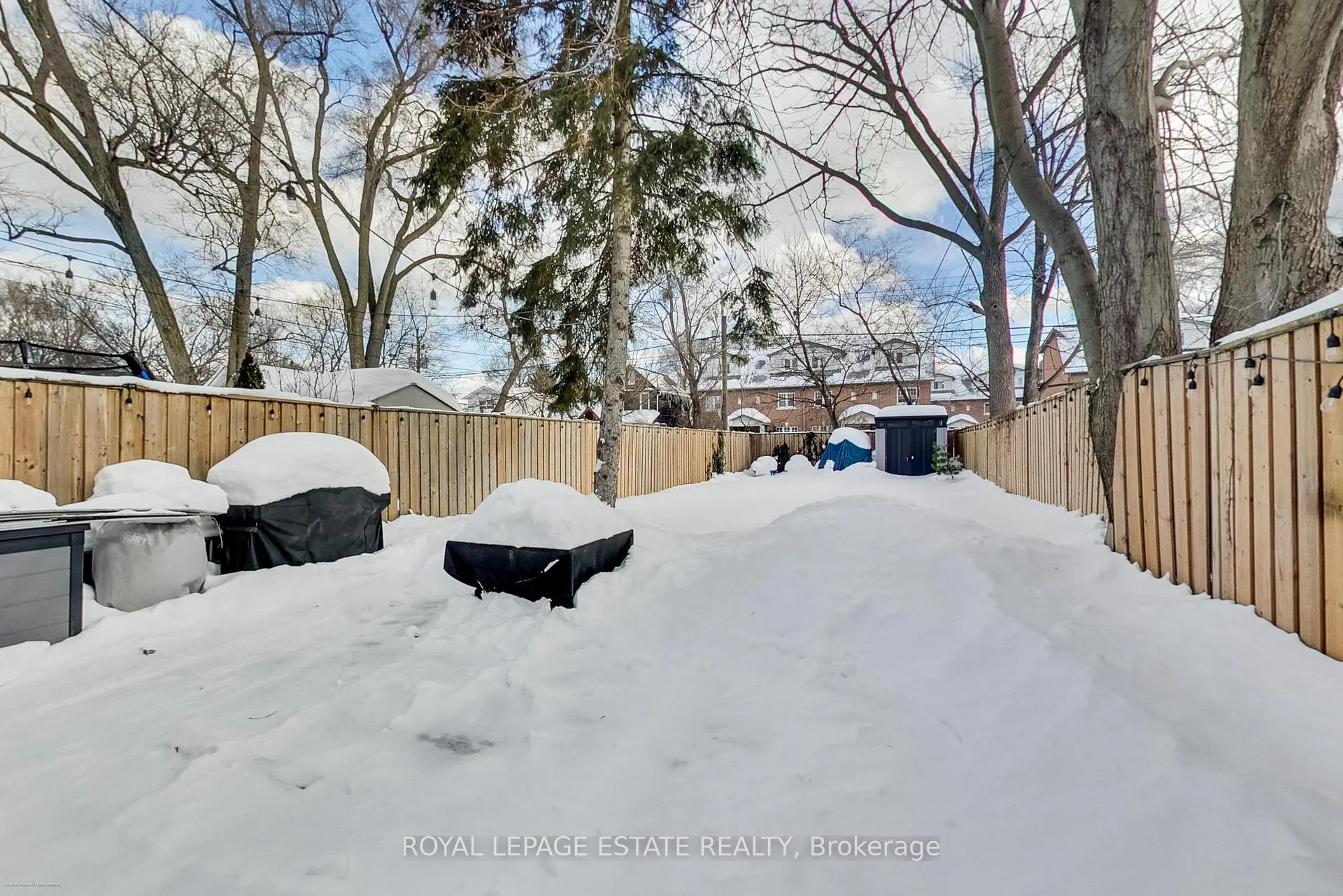 Photo 27 of 25 Coleridge Avenue, Toronto, Woodbine-Lumsden — HOMEH