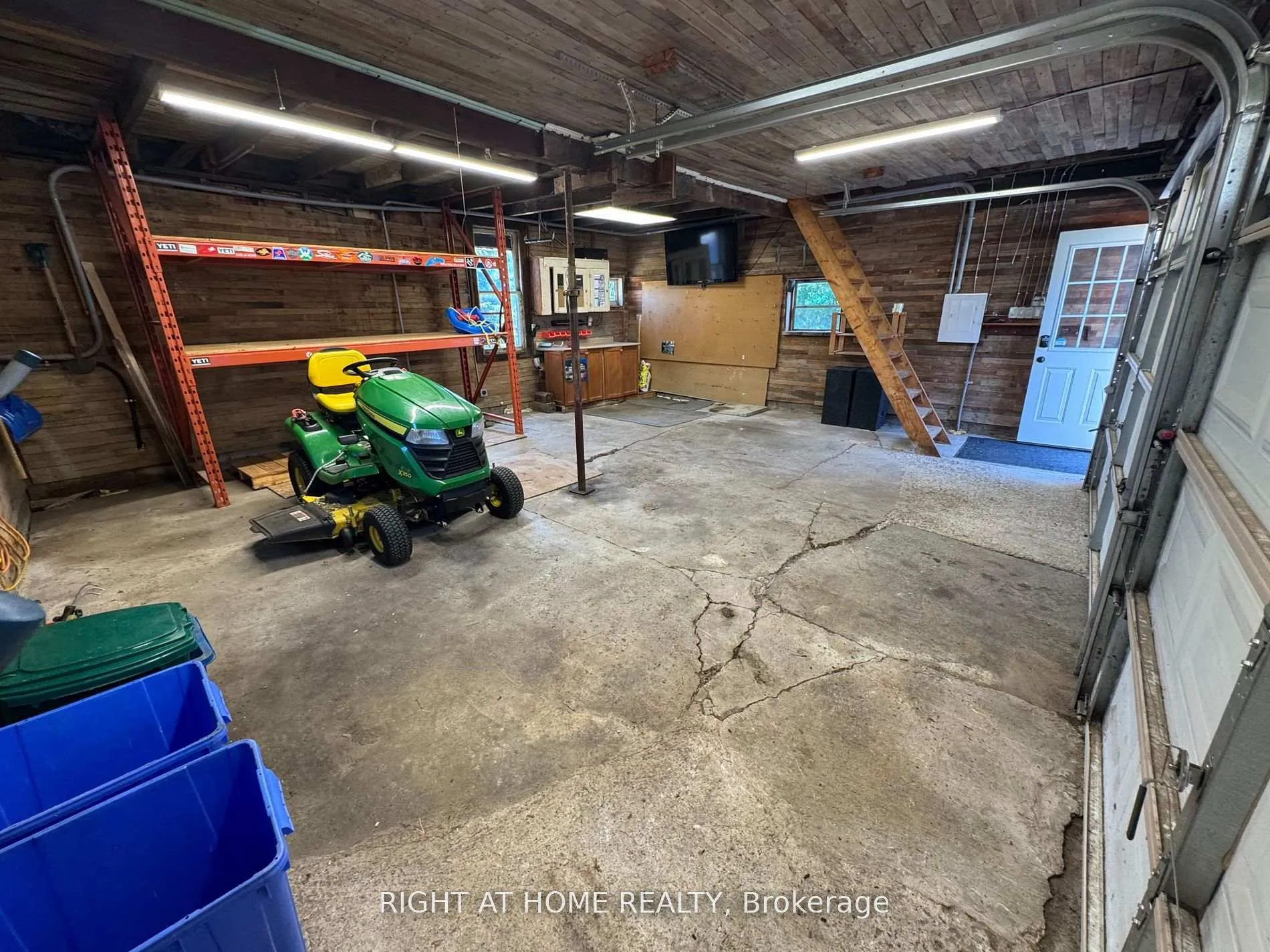 Photo 33 of 675 Myrtle Road W, Whitby, Rural Whitby — HOMEH
