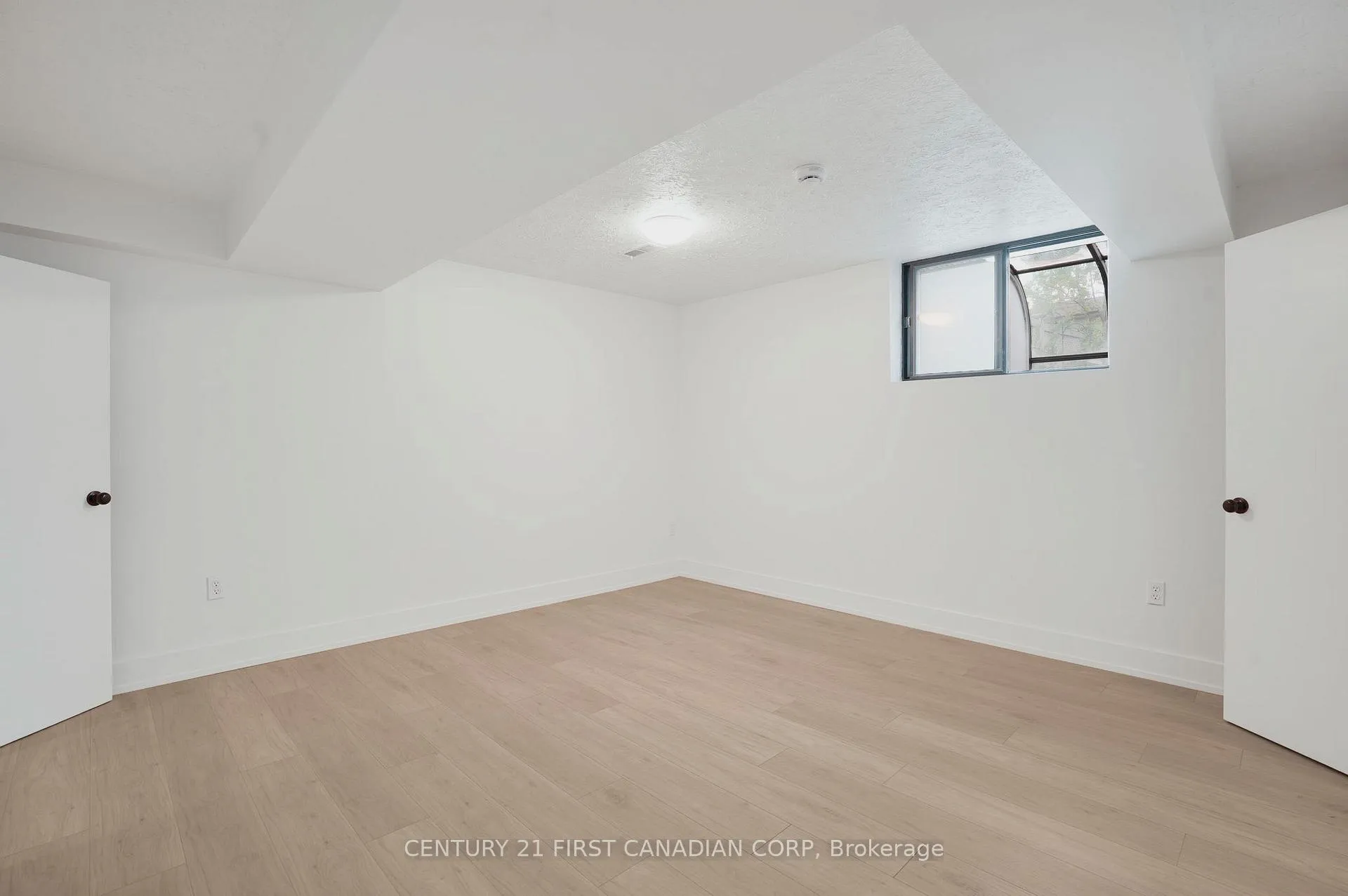 Photo 38 of 6 Audubon Street, Hamilton, Stoney Creek Mountain — HOMEH
