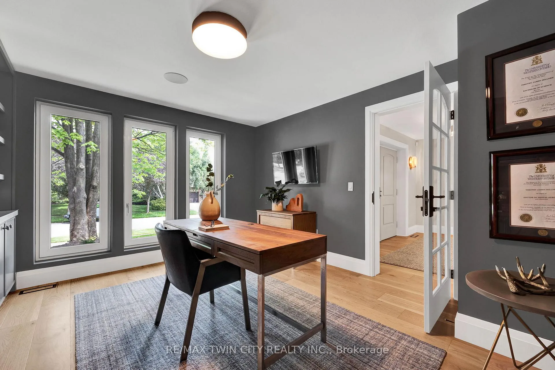 Photo 13 of 47 Huntley Crescent, Kitchener — HOMEH