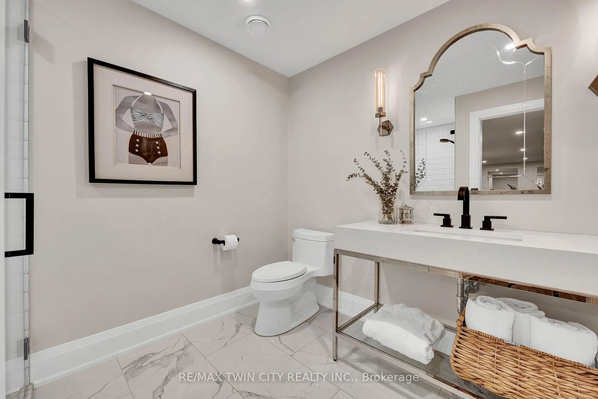Photo 28 of 47 Huntley Crescent, Kitchener — HOMEH