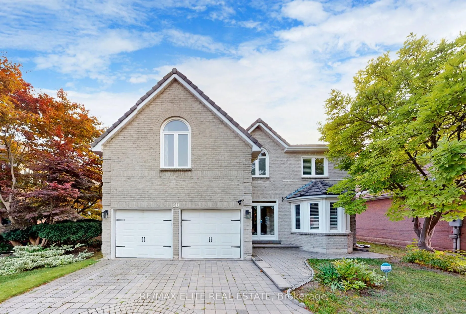 Photo 1 of 30 John Button Boulevard, Markham, Buttonville — HOMEH