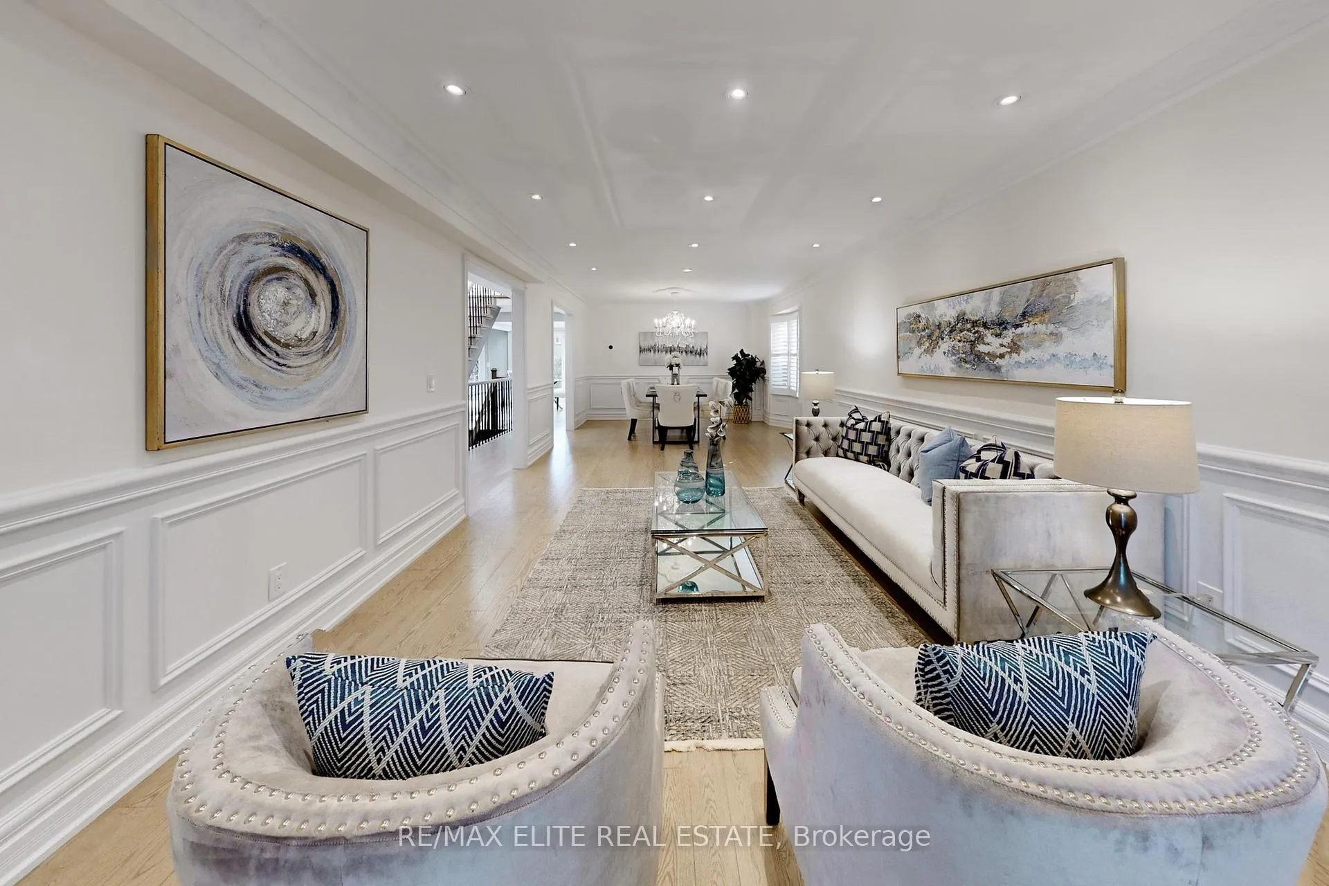 Photo 3 of 30 John Button Boulevard, Markham, Buttonville — HOMEH