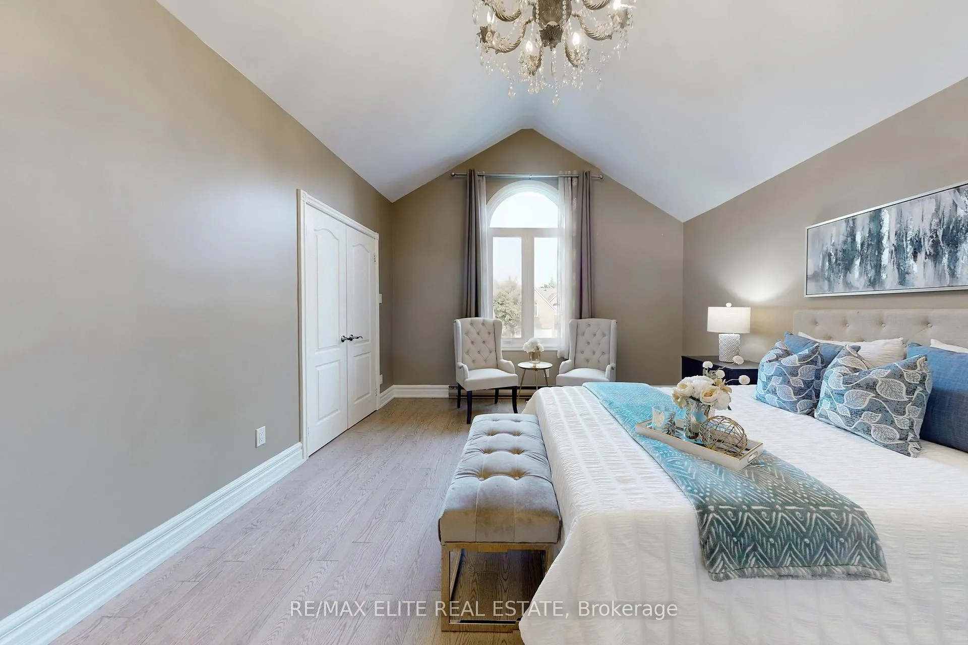 Photo 20 of 30 John Button Boulevard, Markham, Buttonville — HOMEH