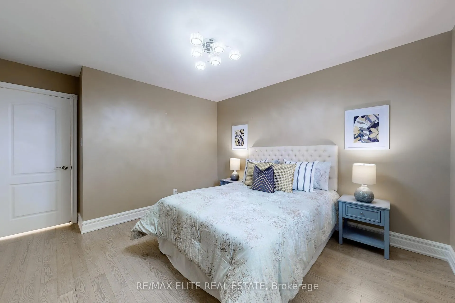 Photo 27 of 30 John Button Boulevard, Markham, Buttonville — HOMEH