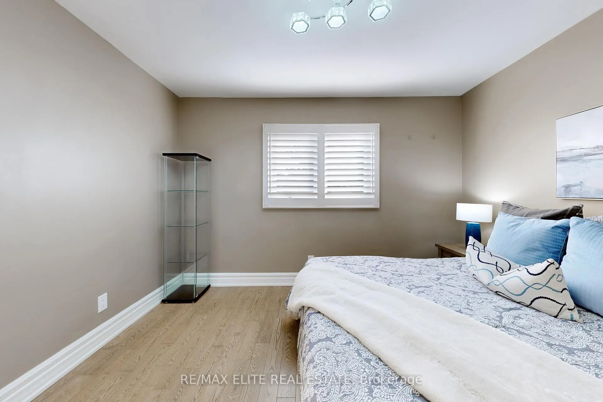 Photo 29 of 30 John Button Boulevard, Markham, Buttonville — HOMEH