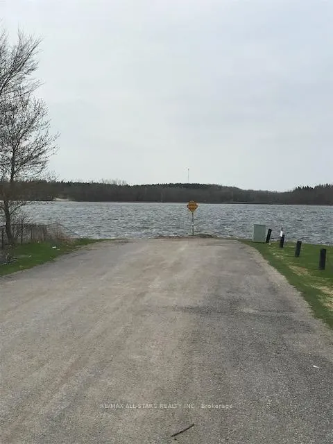 Photo 41 of 32 Newman Road, Kawartha Lakes, Mariposa — HOMEH