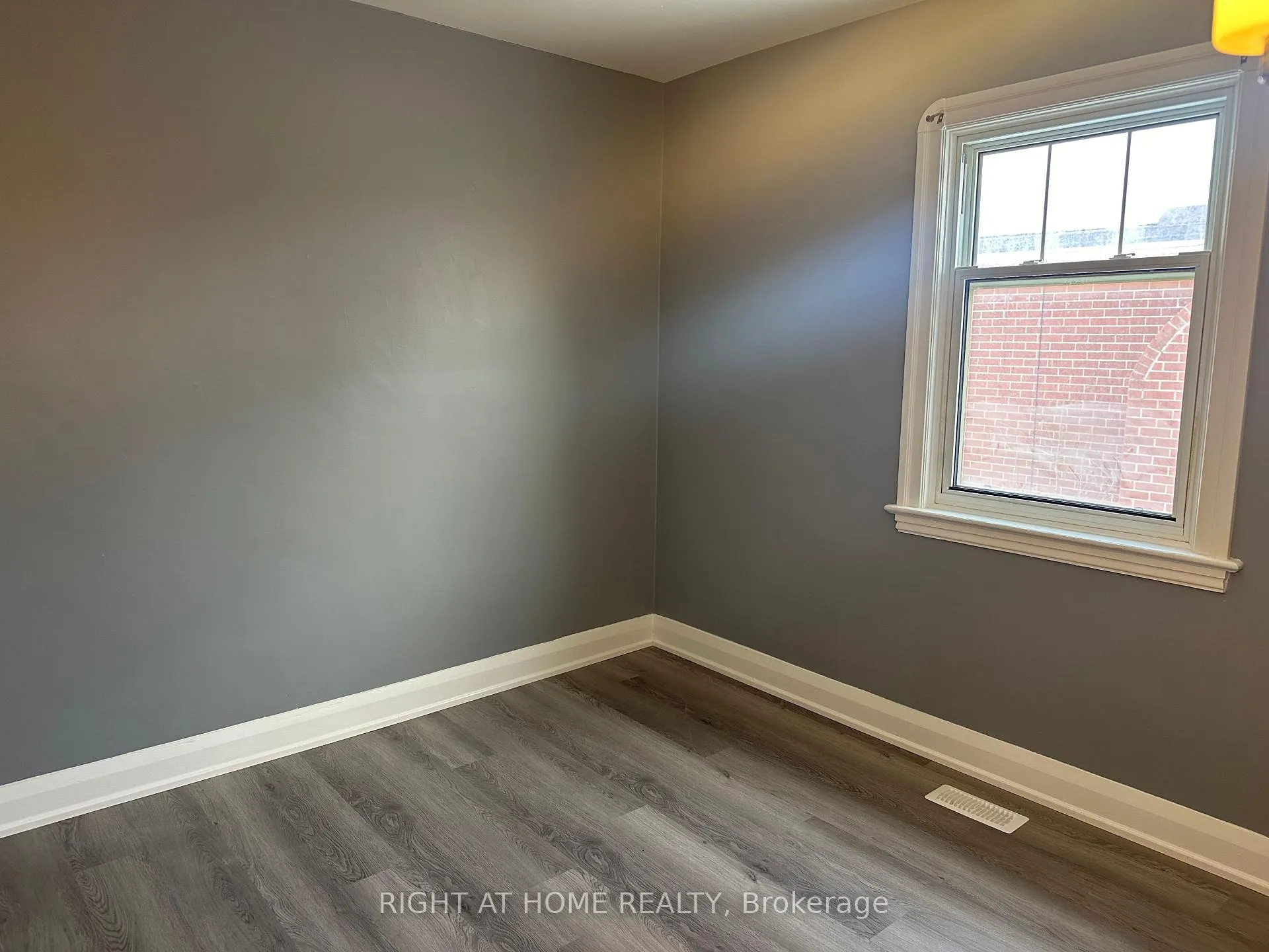 Photo 9 of 563 McCannan Avenue, Peterborough, Town Ward 3 — HOMEH