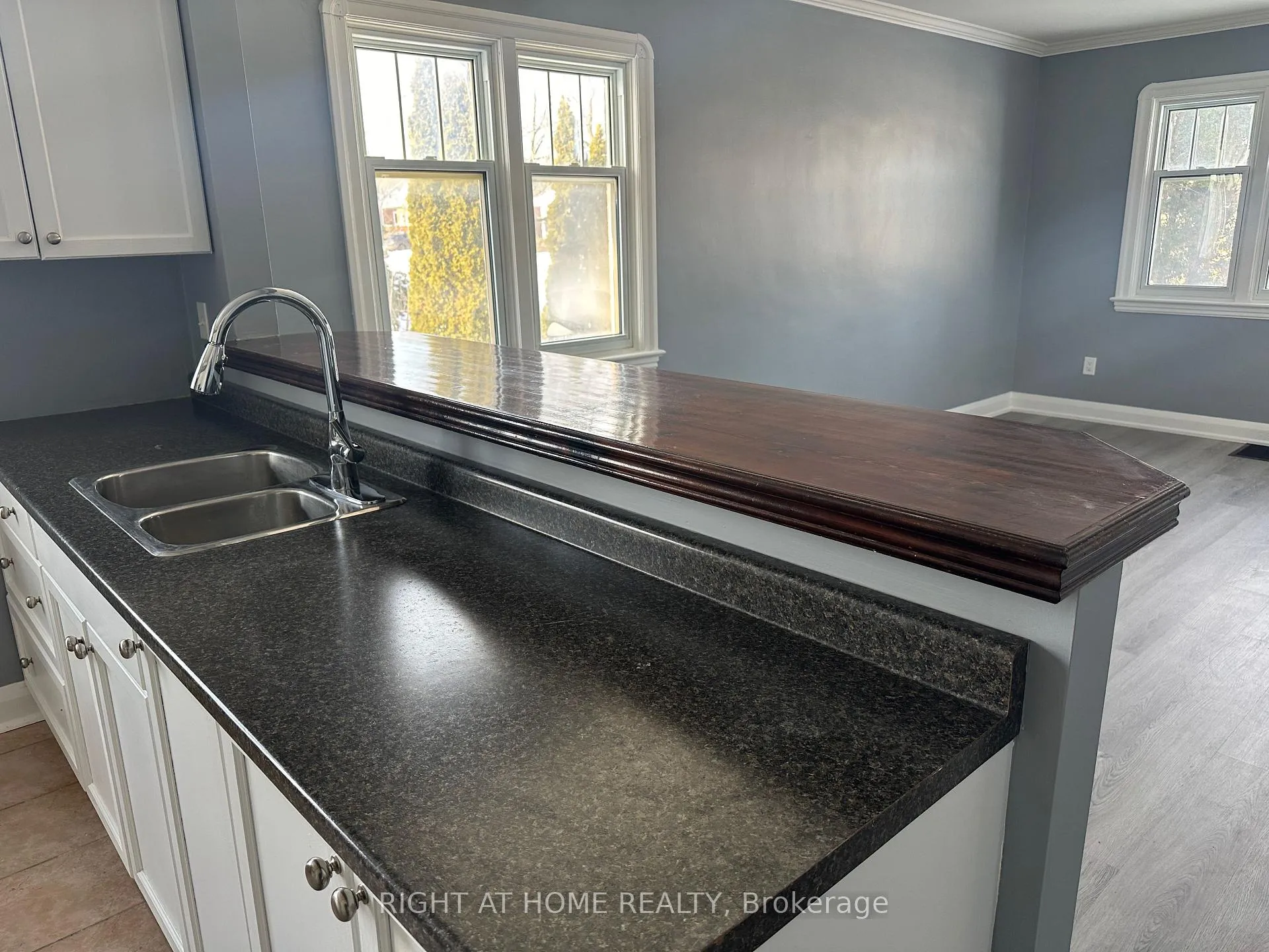 Photo 13 of 563 McCannan Avenue, Peterborough, Town Ward 3 — HOMEH