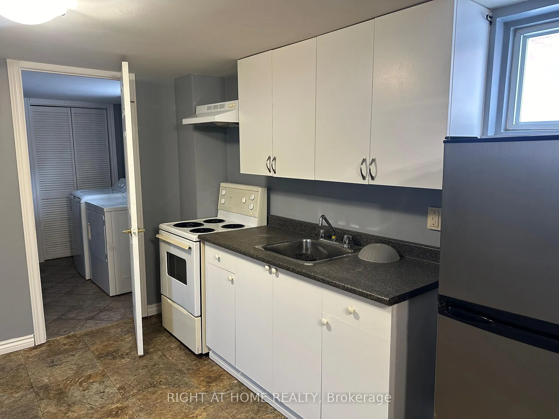 Photo 21 of 563 McCannan Avenue, Peterborough, Town Ward 3 — HOMEH