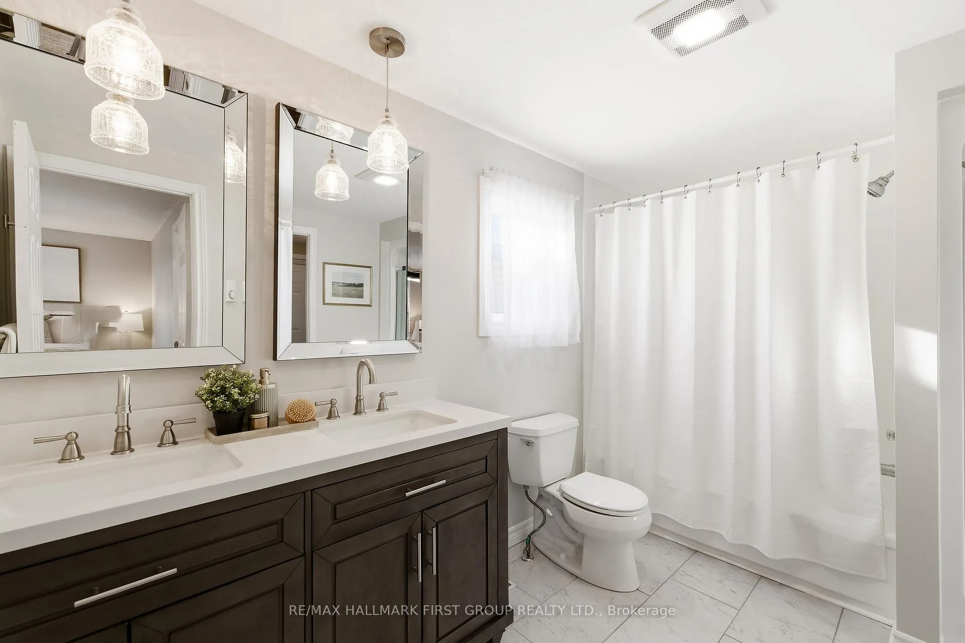 Photo 23 of 46 Kintyre Street, Clarington, Courtice — HOMEH