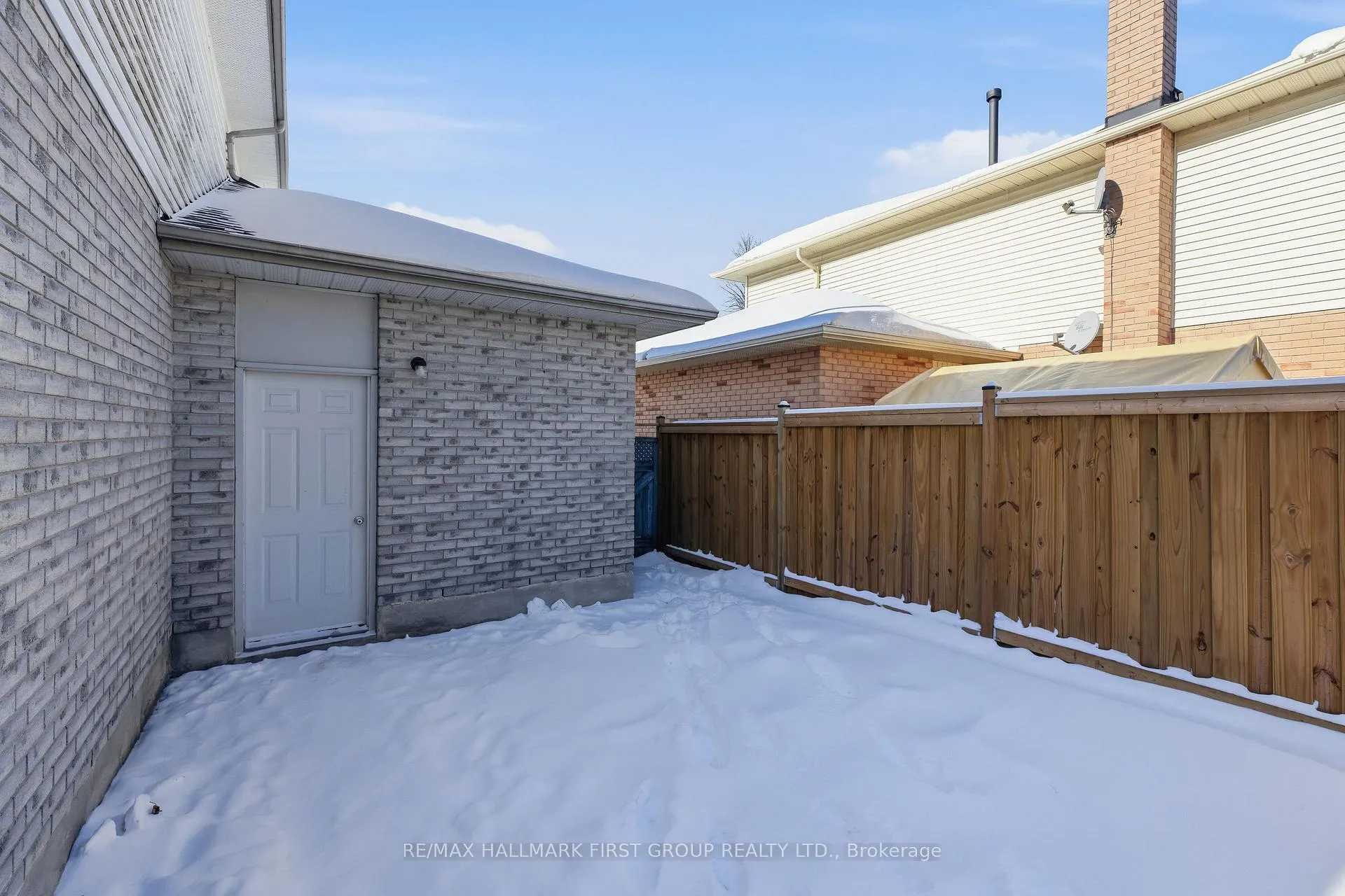Photo 36 of 46 Kintyre Street, Clarington, Courtice — HOMEH