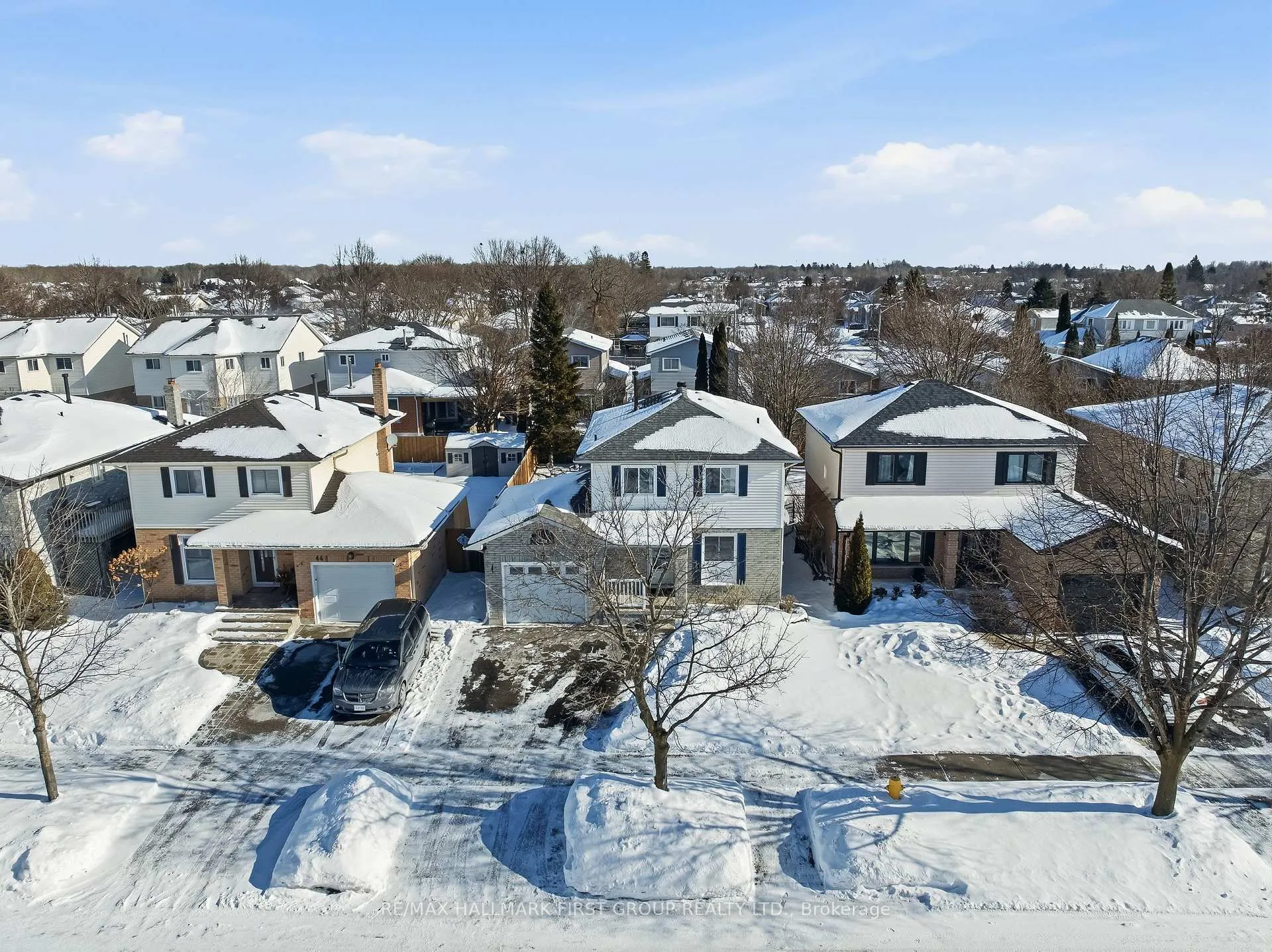 Photo 48 of 46 Kintyre Street, Clarington, Courtice — HOMEH