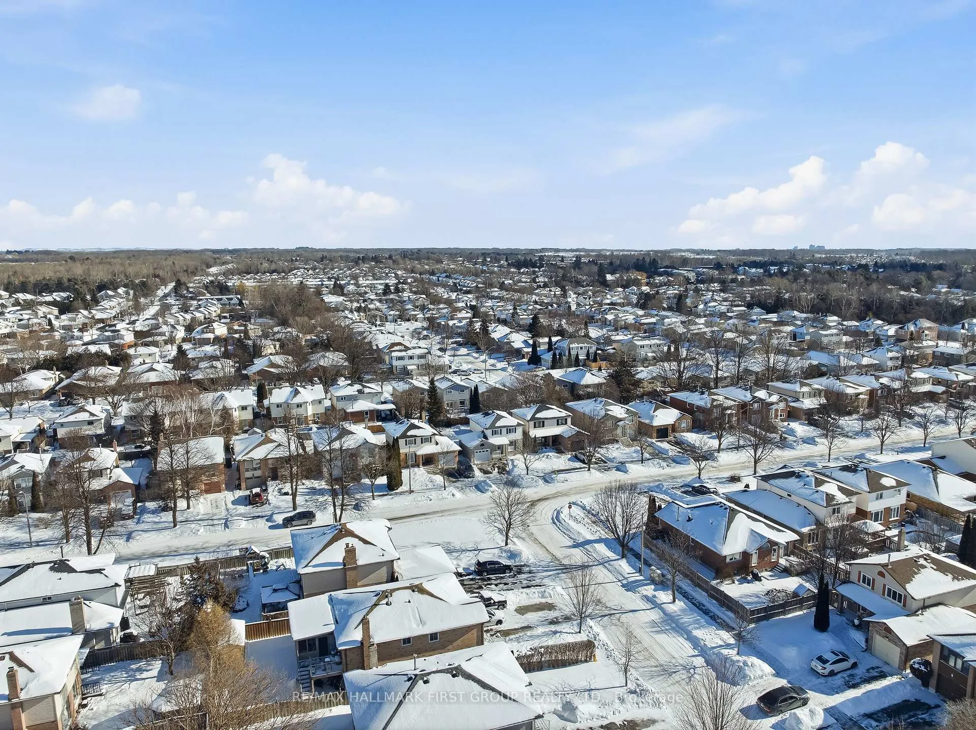 Photo 50 of 46 Kintyre Street, Clarington, Courtice — HOMEH