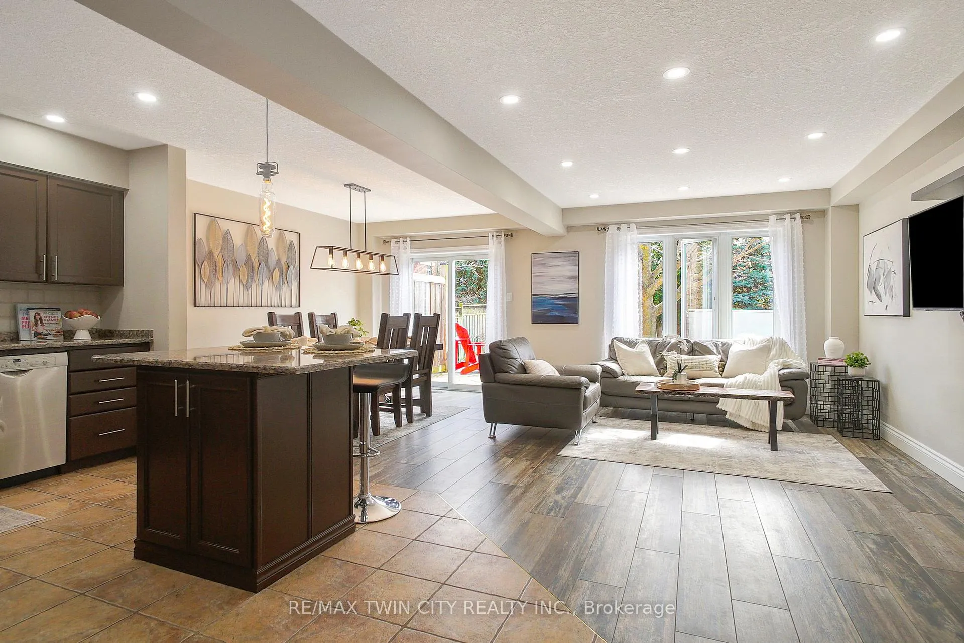 Photo 6 of 141 Steepleridge Street, Kitchener — HOMEH