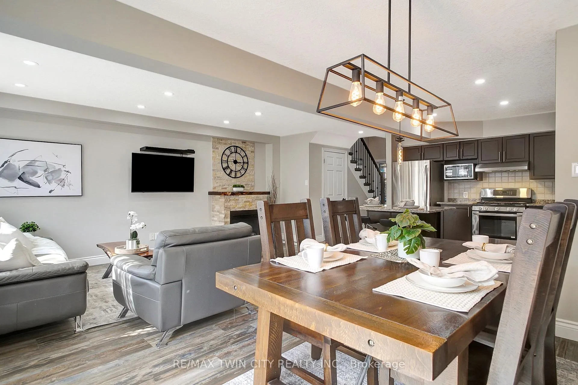Photo 15 of 141 Steepleridge Street, Kitchener — HOMEH