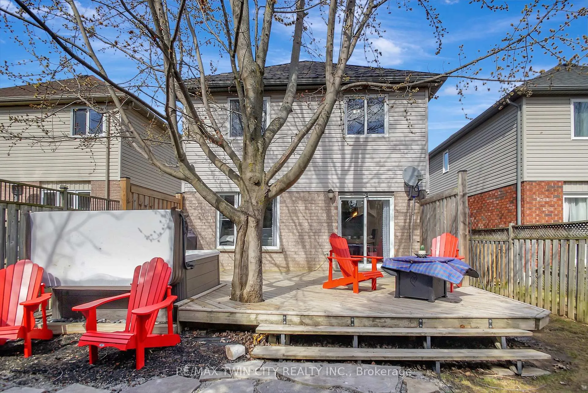 Photo 34 of 141 Steepleridge Street, Kitchener — HOMEH