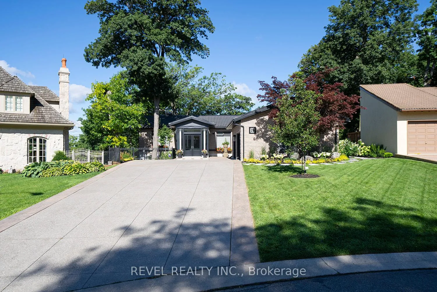 Front of 26 Scarfe Gardens