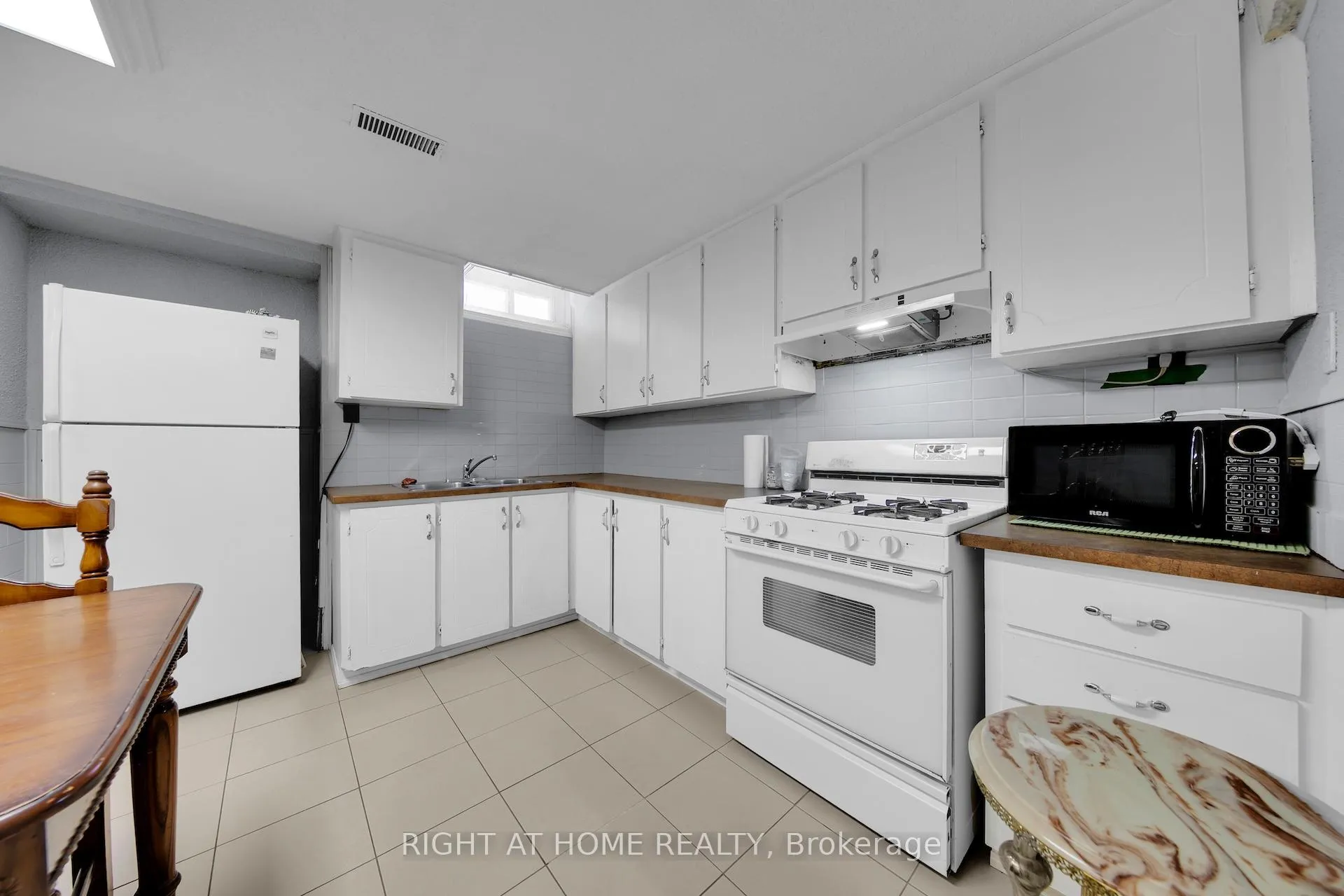 Photo 31 of 8 Terra Road, Vaughan, East Woodbridge — HOMEH