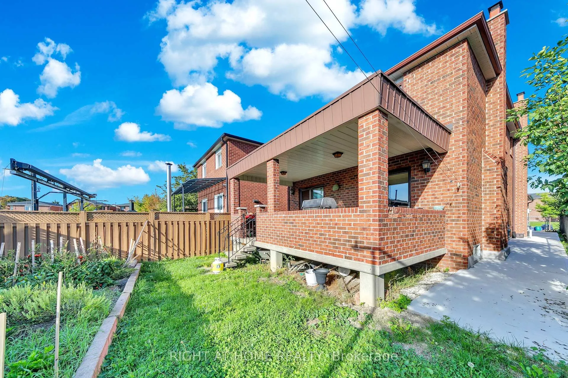 Photo 36 of 8 Terra Road, Vaughan, East Woodbridge — HOMEH