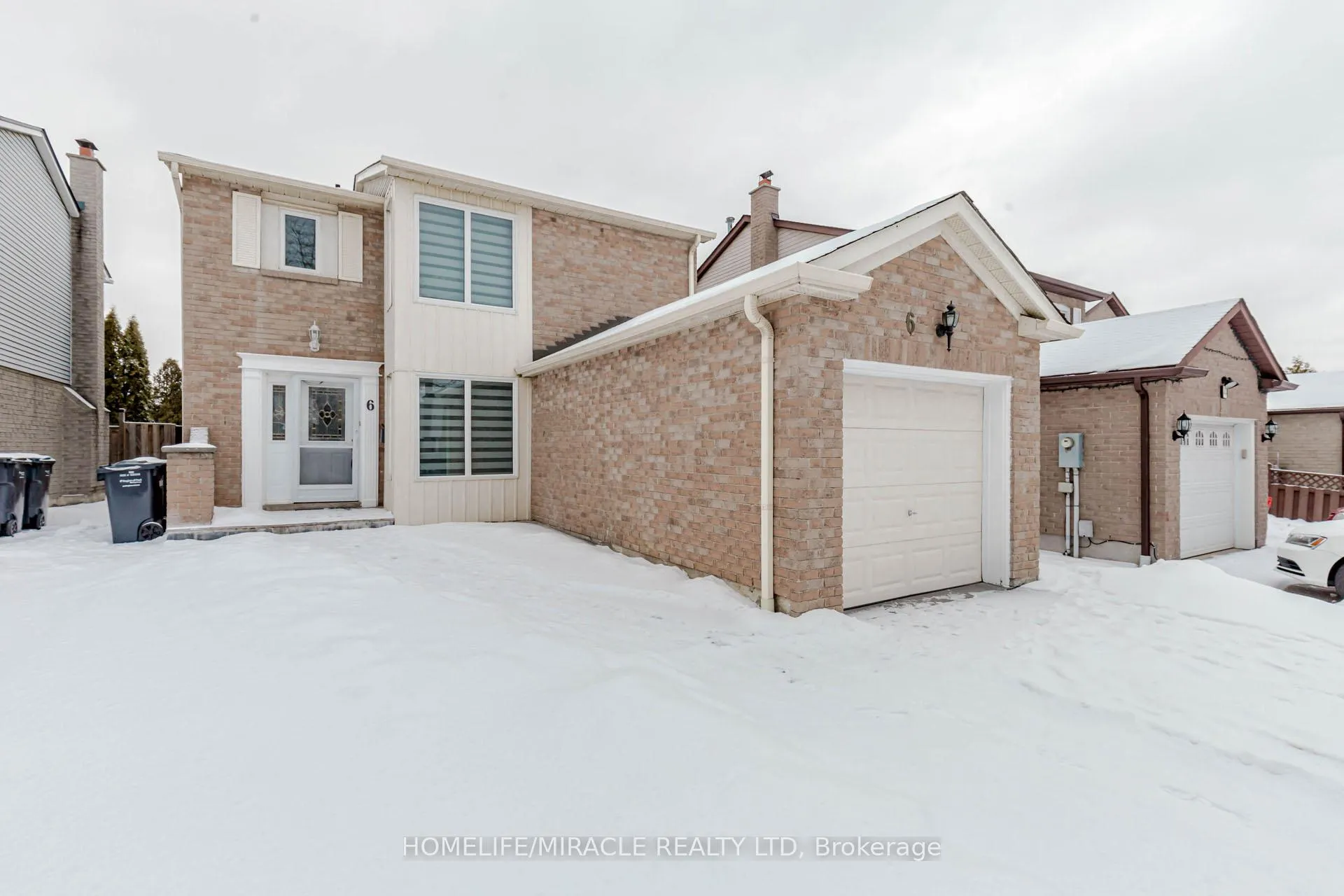Photo 2 of 6 Nanport Street S, Brampton, Westgate — HOMEH