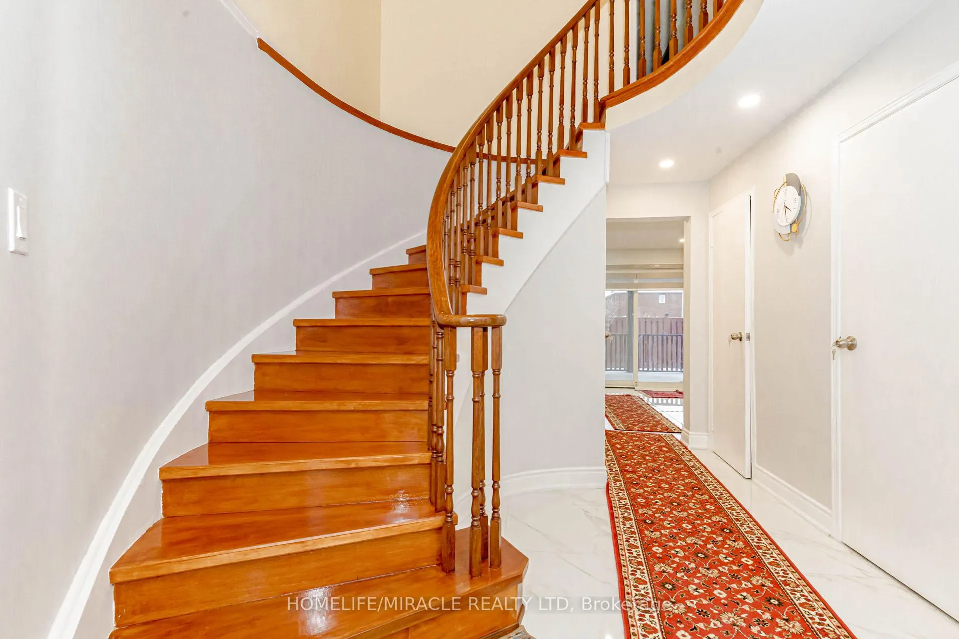 Photo 5 of 6 Nanport Street S, Brampton, Westgate — HOMEH
